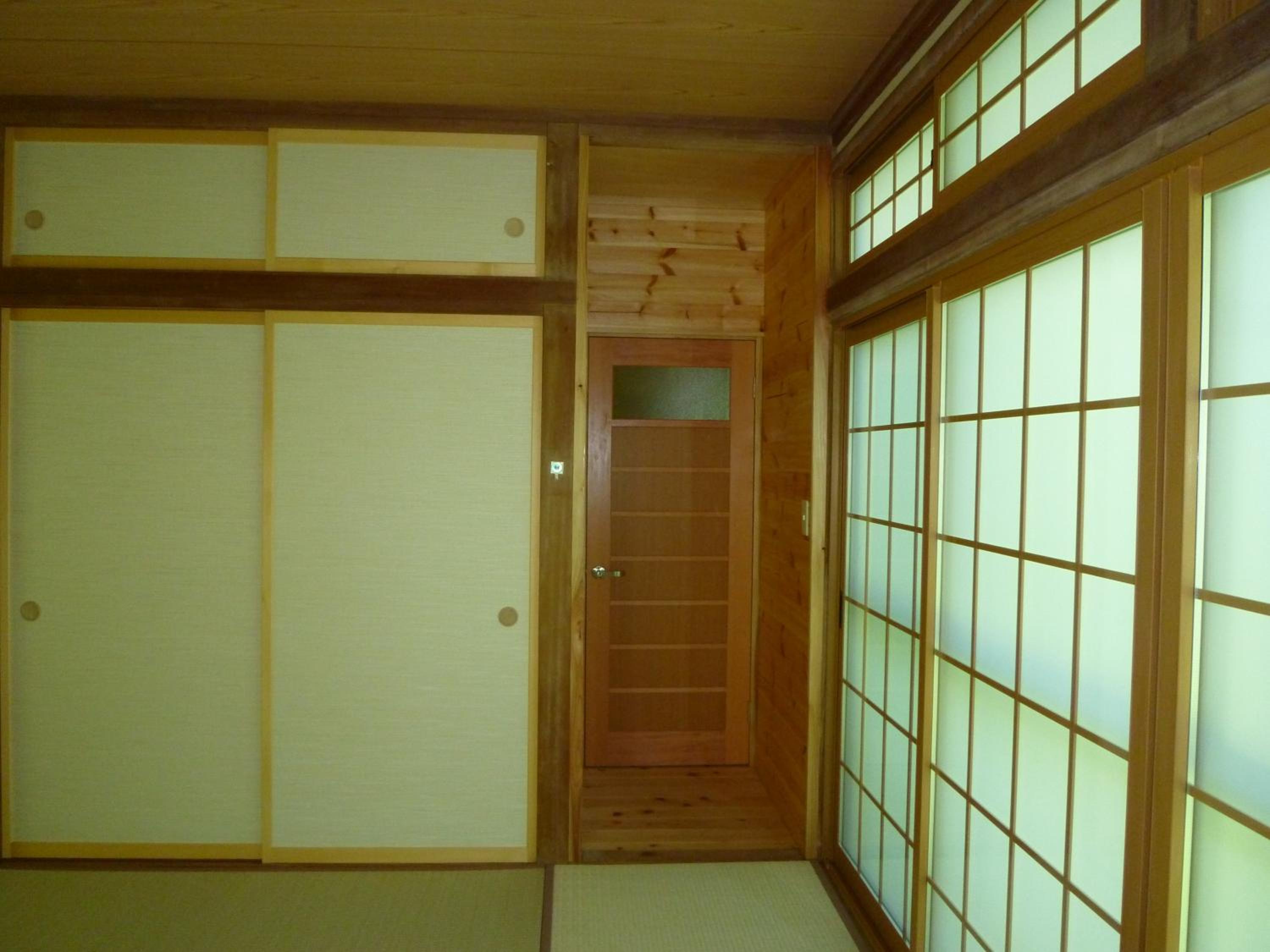家庭房(共用浴室)