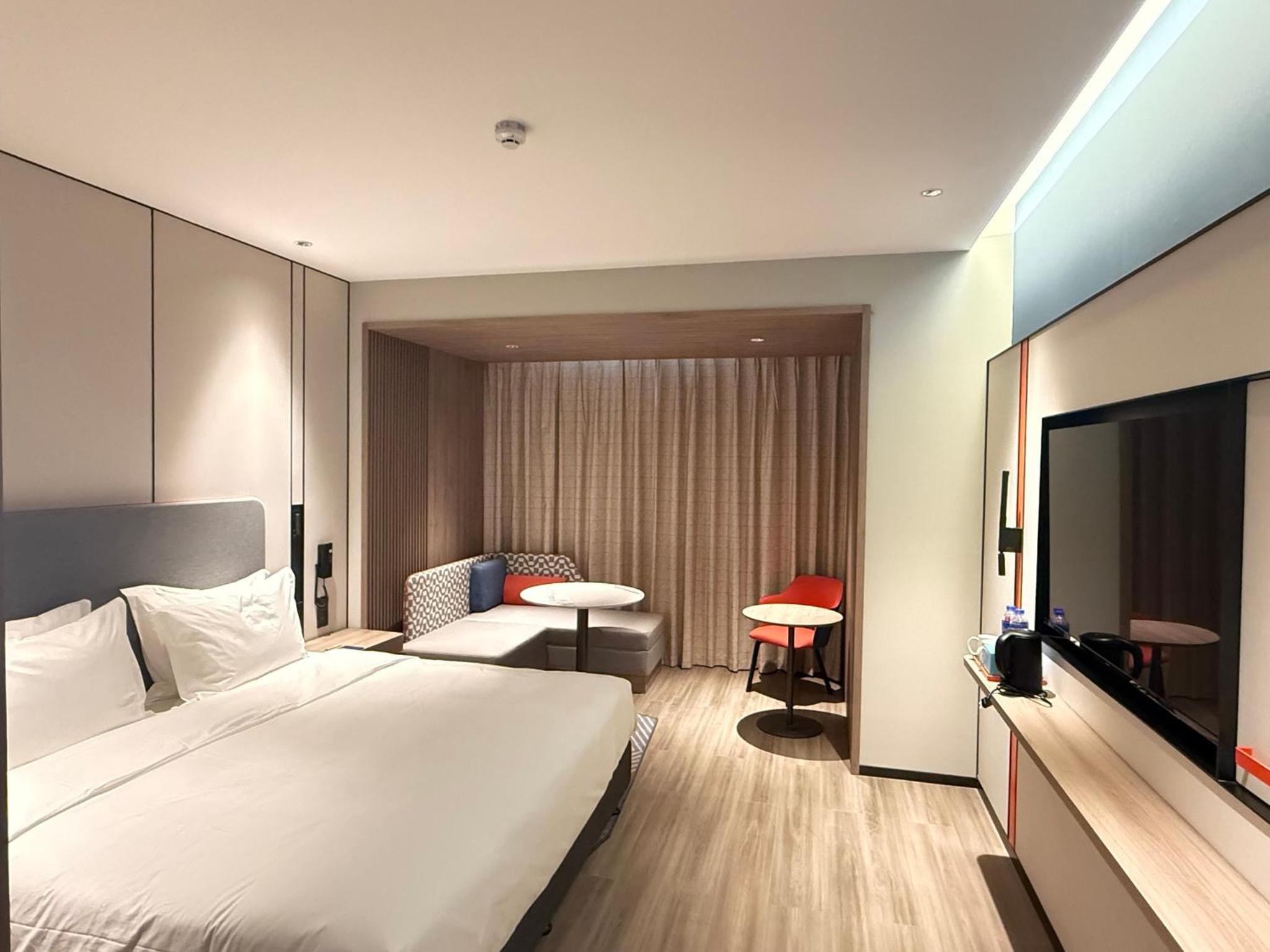 Standard King Room - Building 2 photo 3