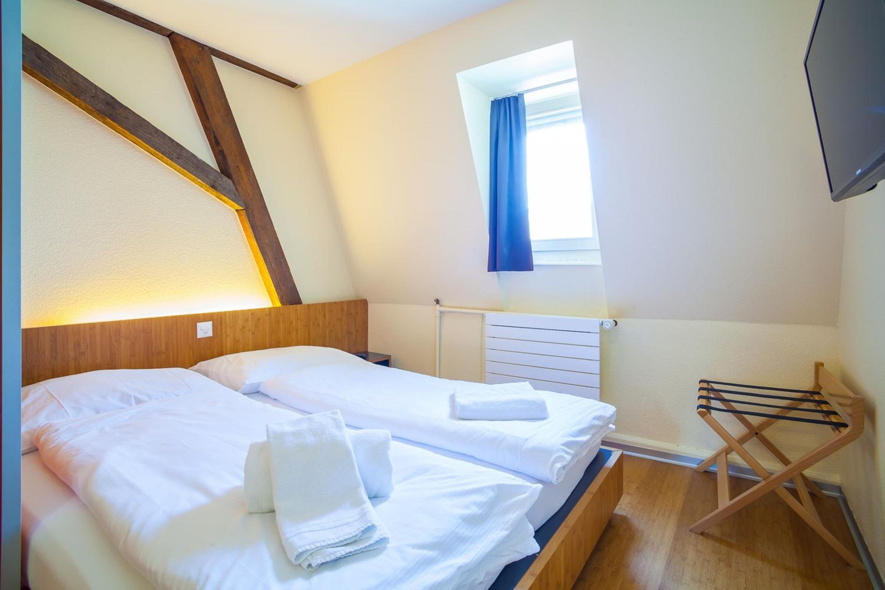 Standard Double Room (self-check-in) photo 2