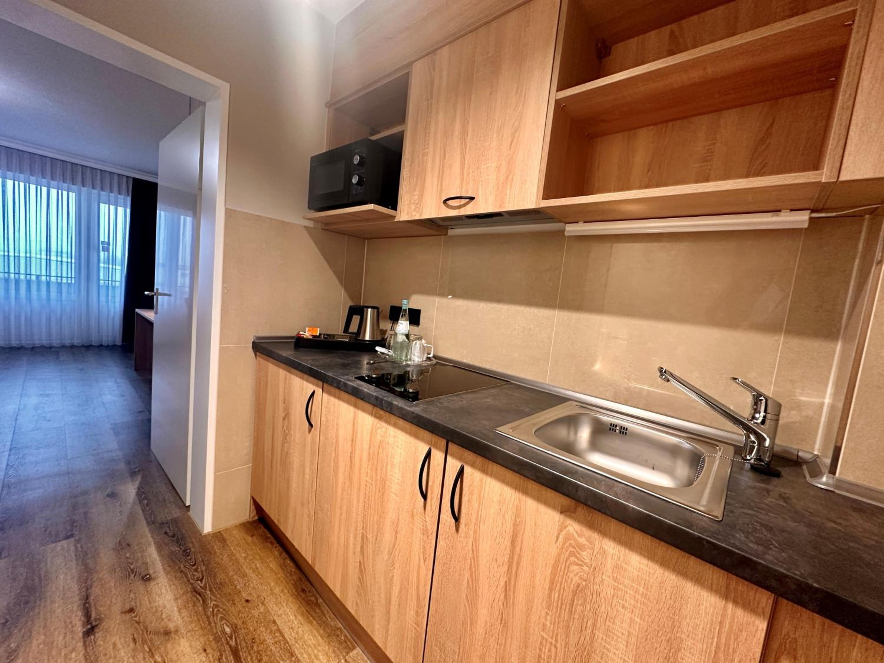AH-Premium double room with kitchen