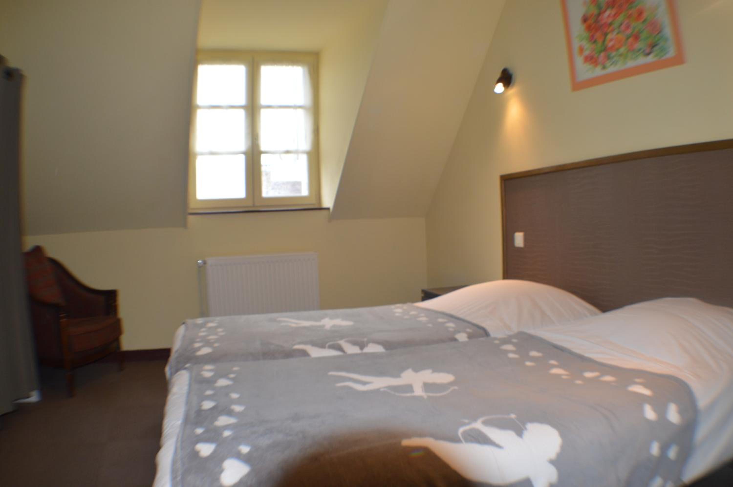 Standard Twin Room photo 2