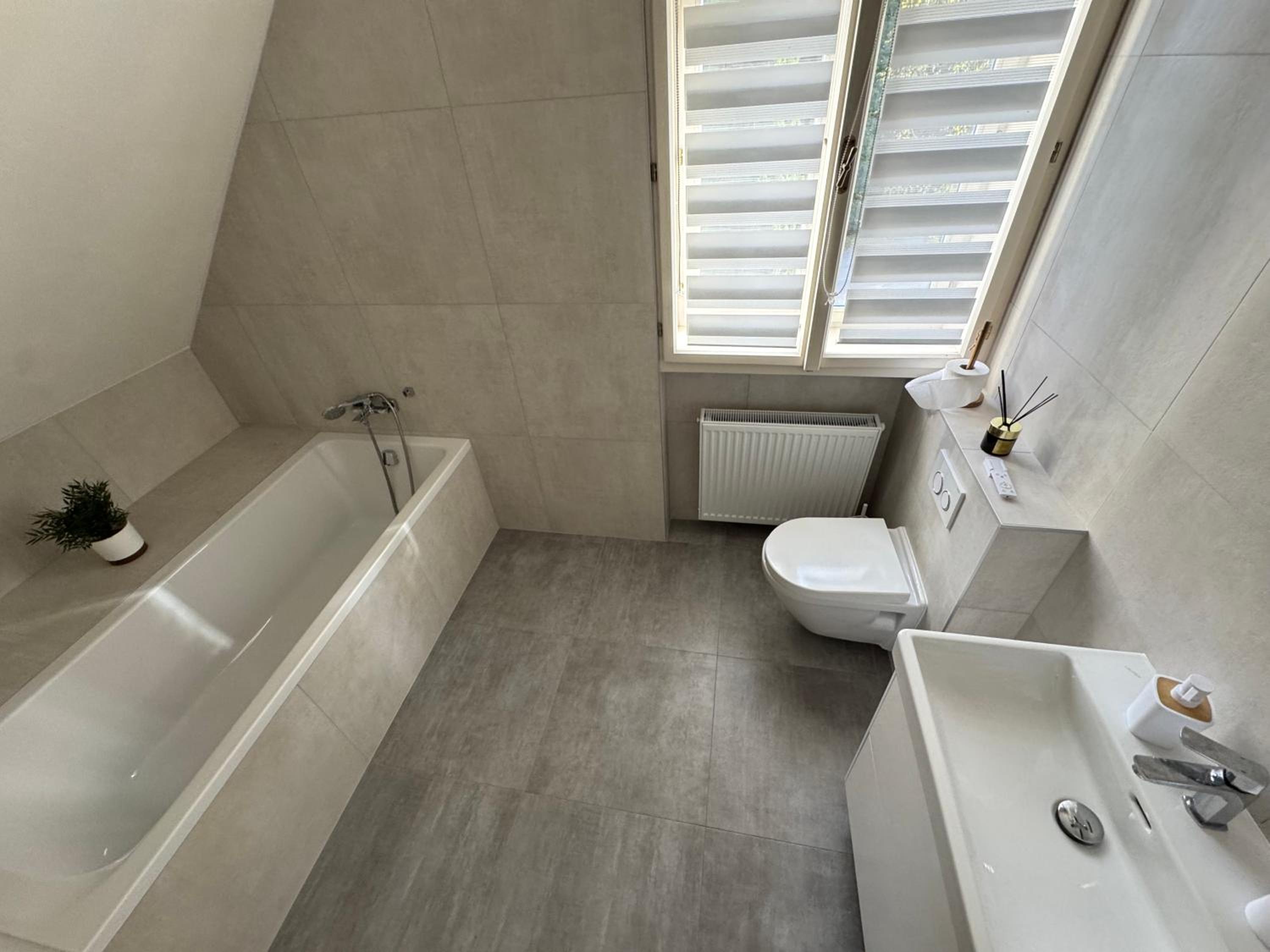Double Room with Private Bathroom photo 3