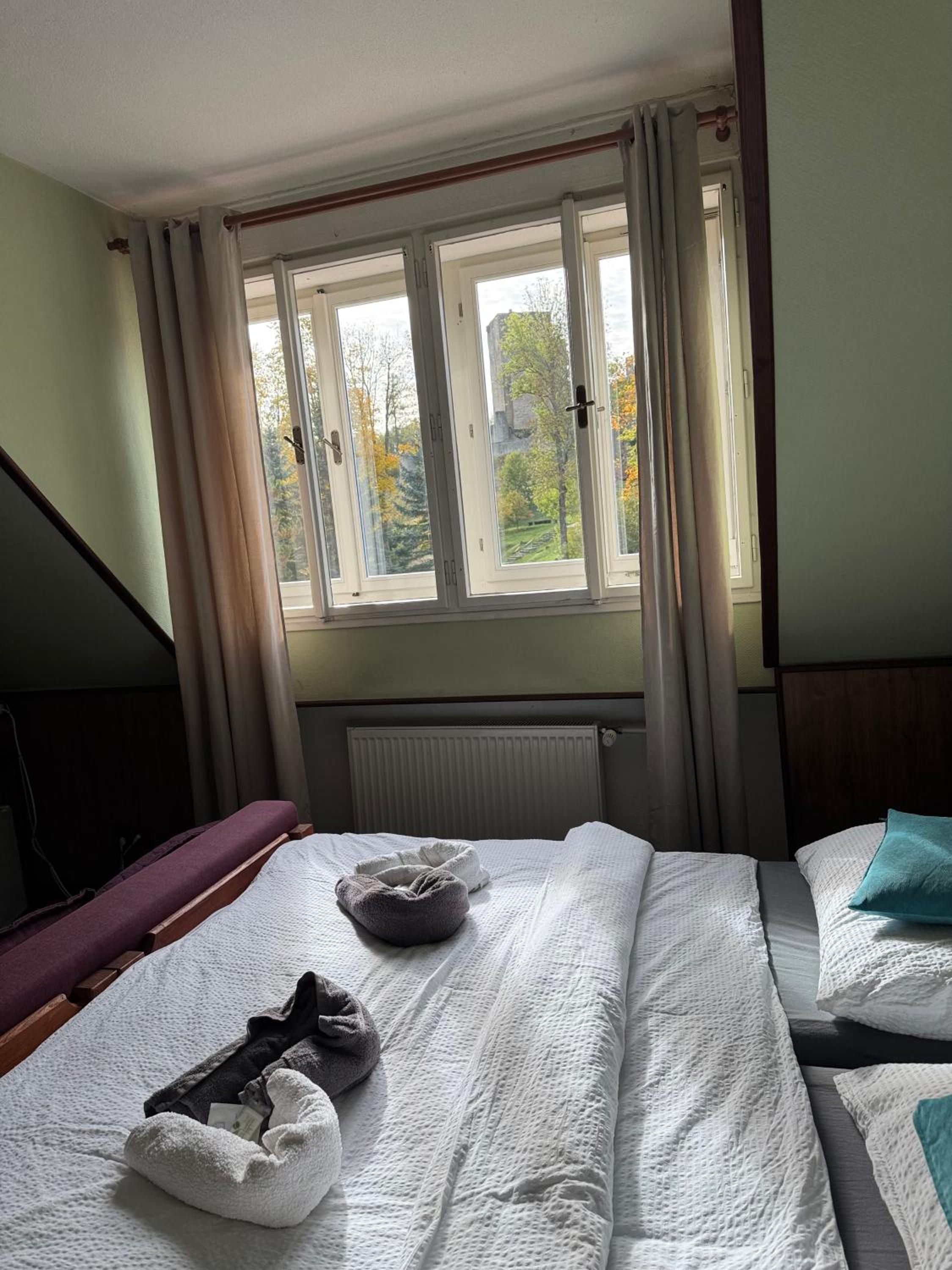 Double or Twin Room with Private Bathroom photo 1