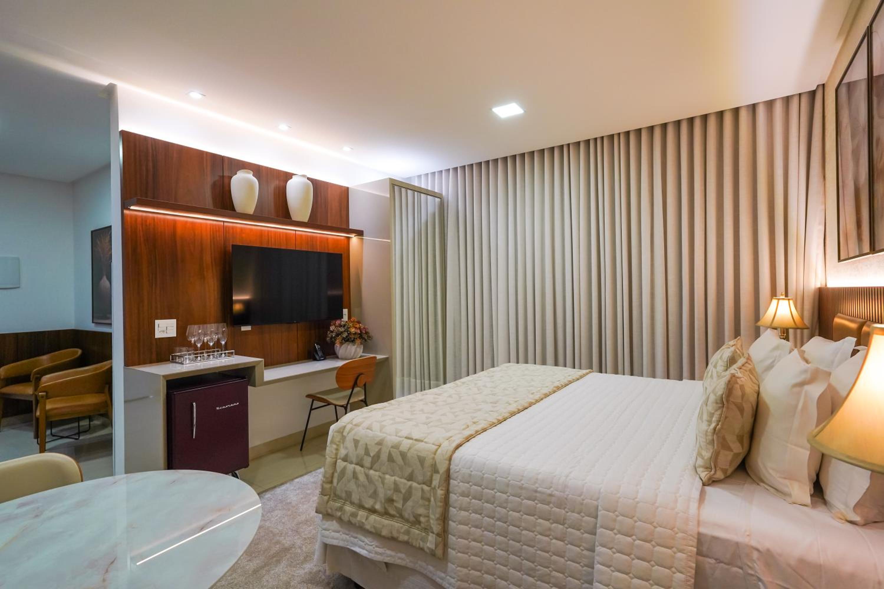 Suite with Spa Bath photo 3