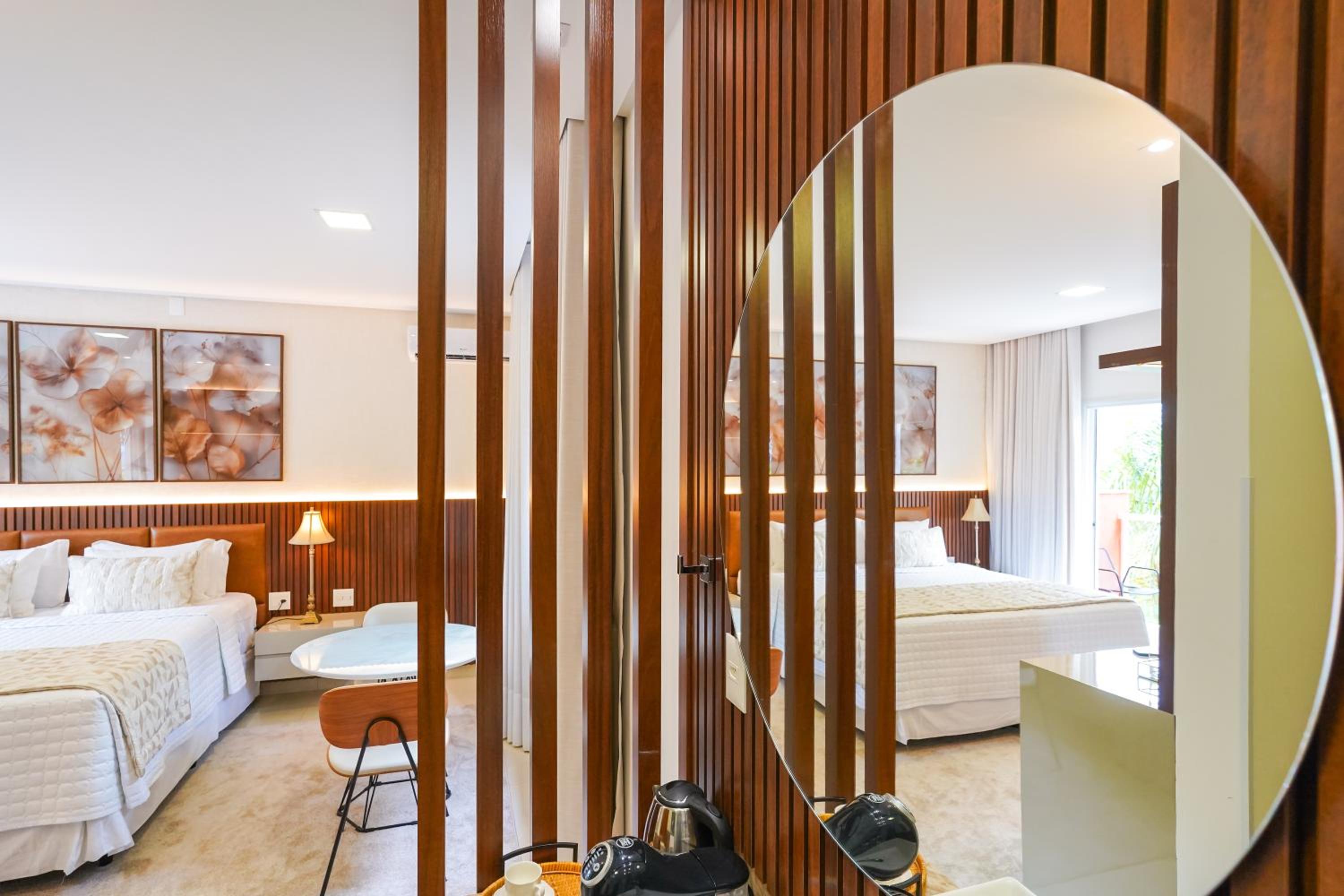 Suite with Spa Bath photo 2