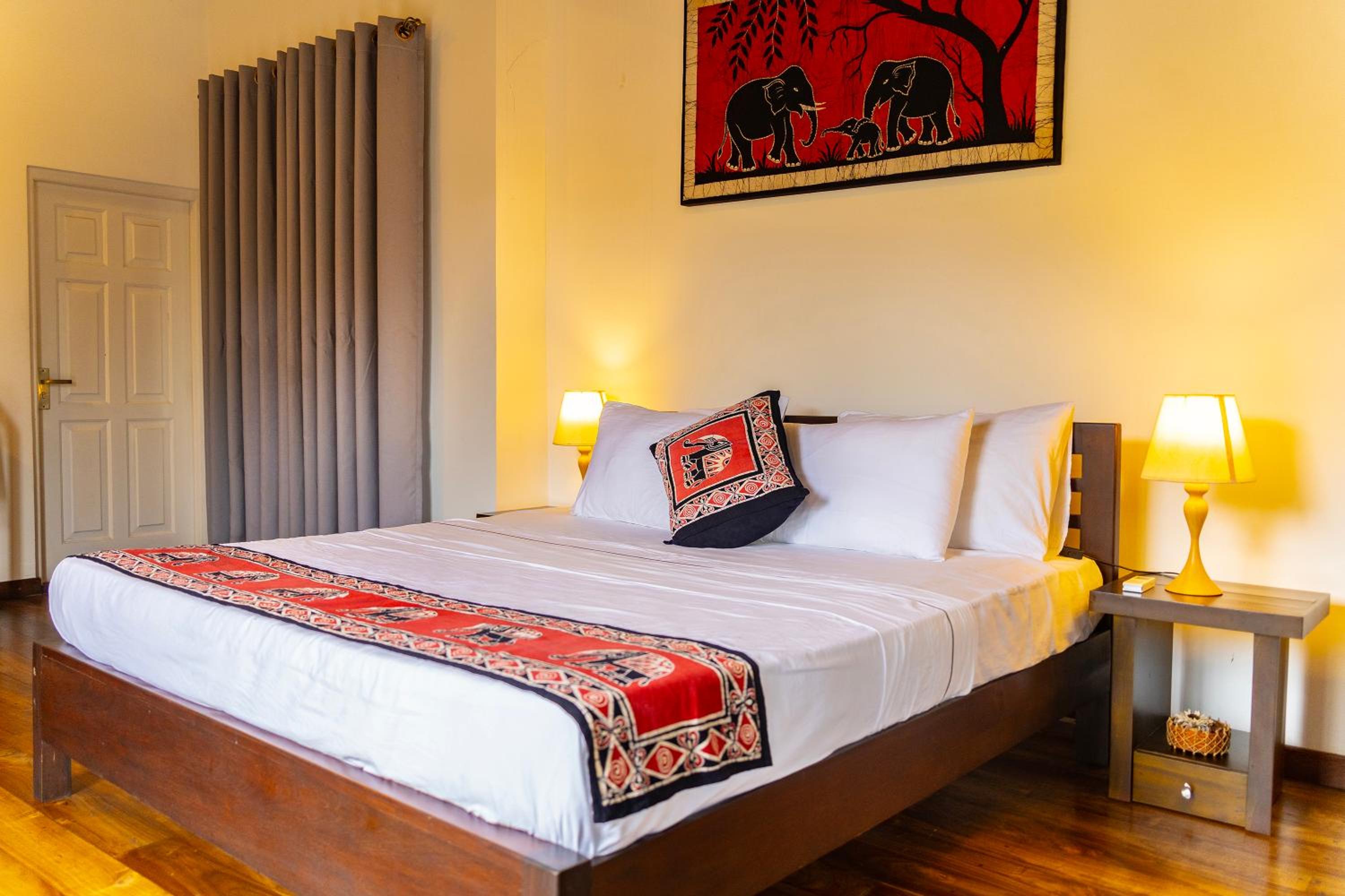 Deluxe Double Room - Photo 4