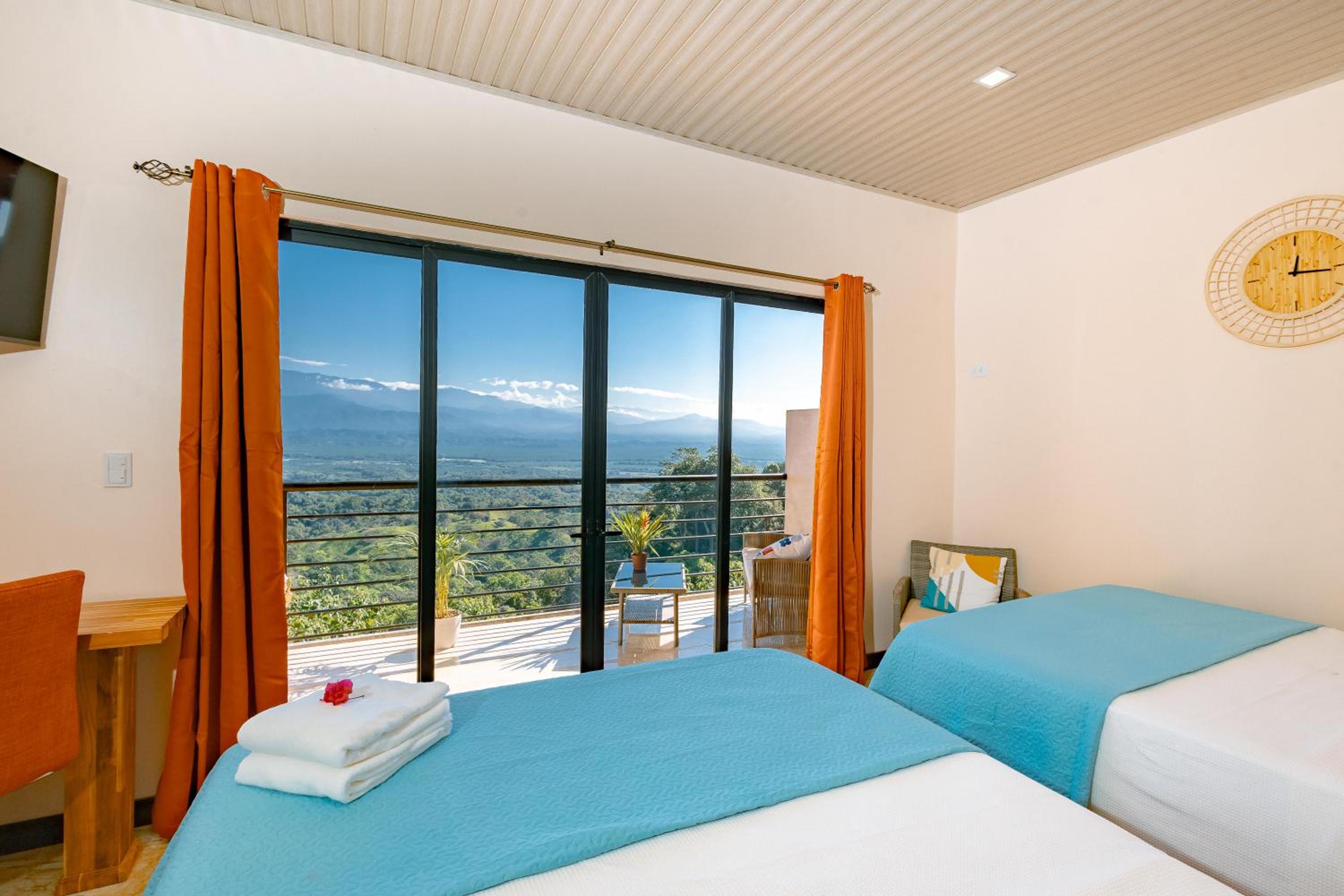 Deluxe Quadruple Room