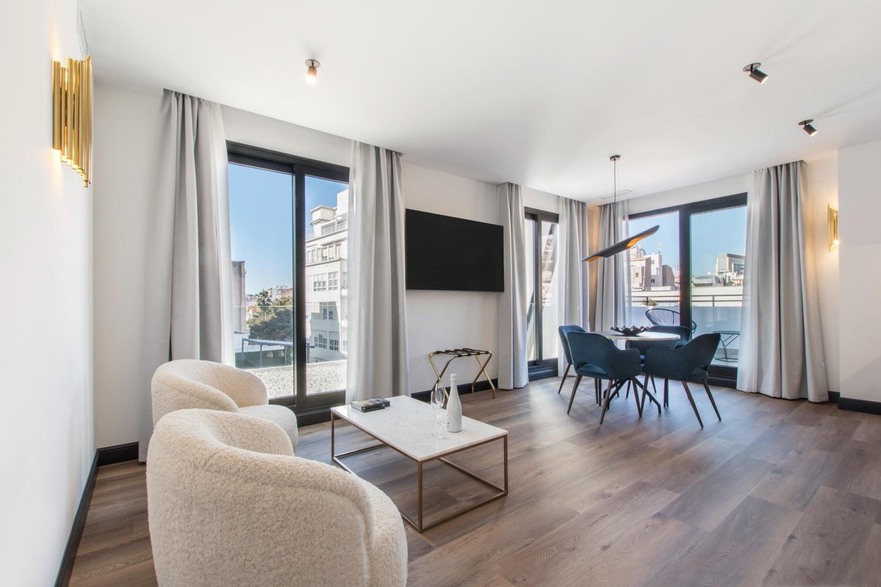 Superior Apartment with Terrace photo 2
