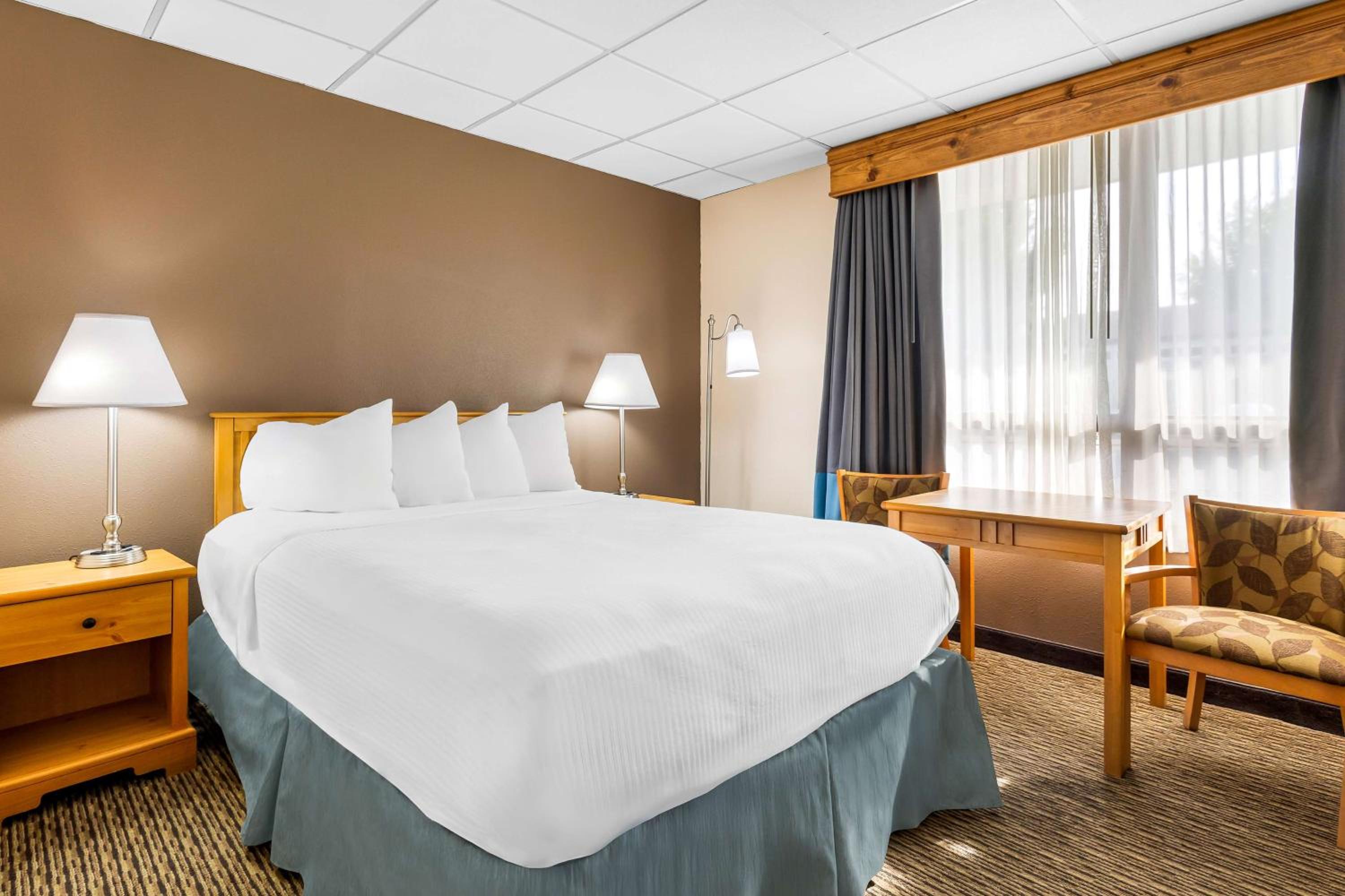 Two-Bedroom Queen Suite - Ground Floor/Non-Smoking