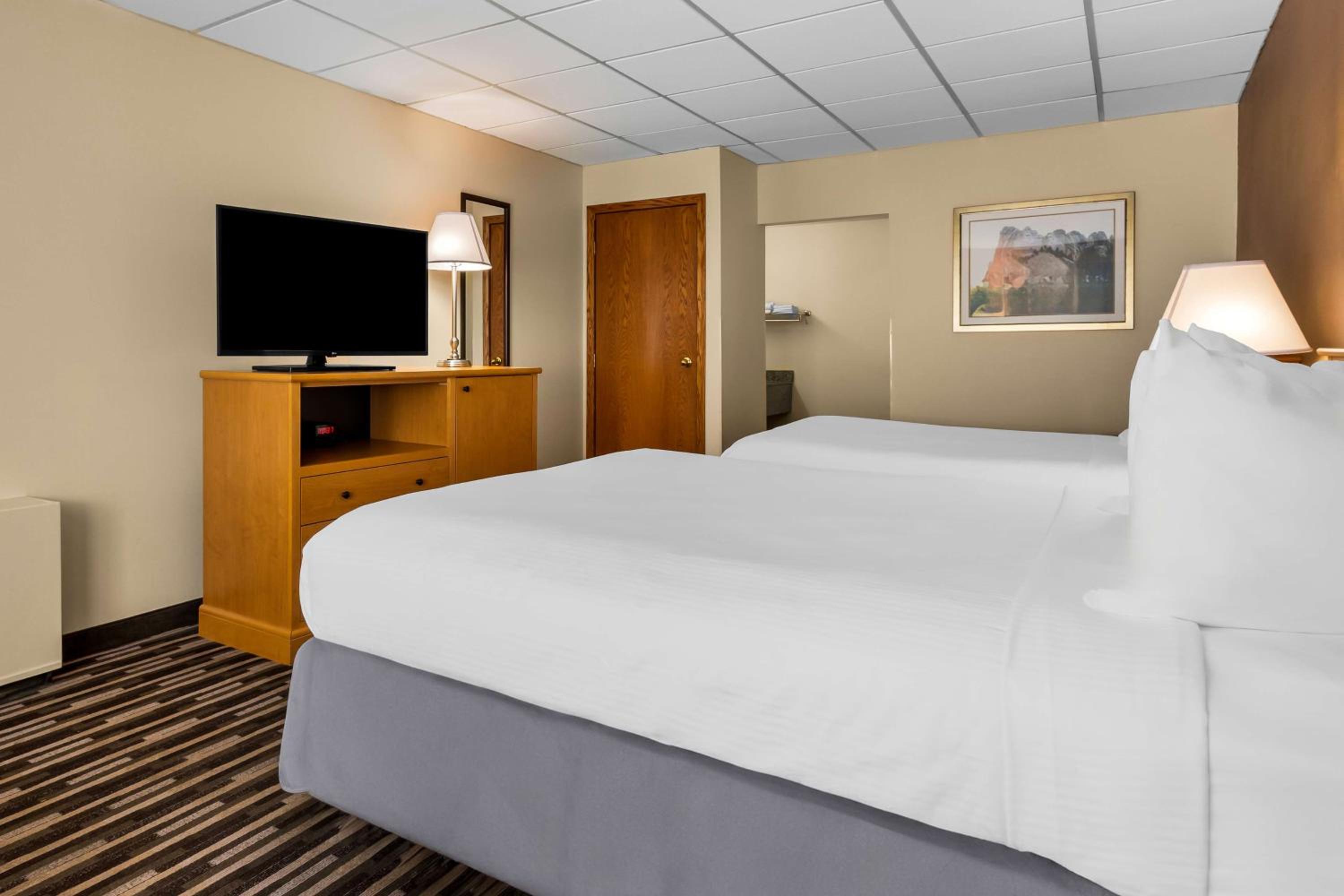 King Suite - Ground Floor/Non-Smoking