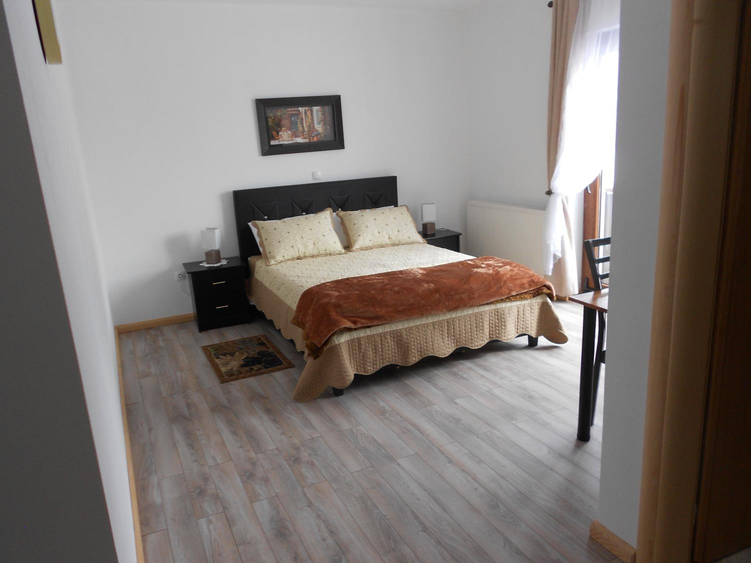 Deluxe Double Room with Balcony photo 1