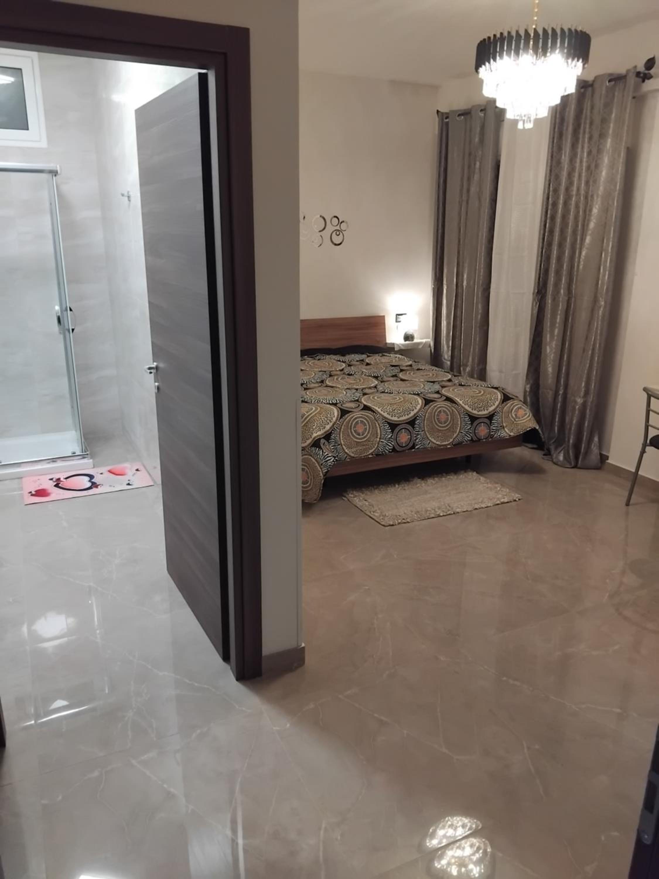 Double Room with Private Bathroom photo 3