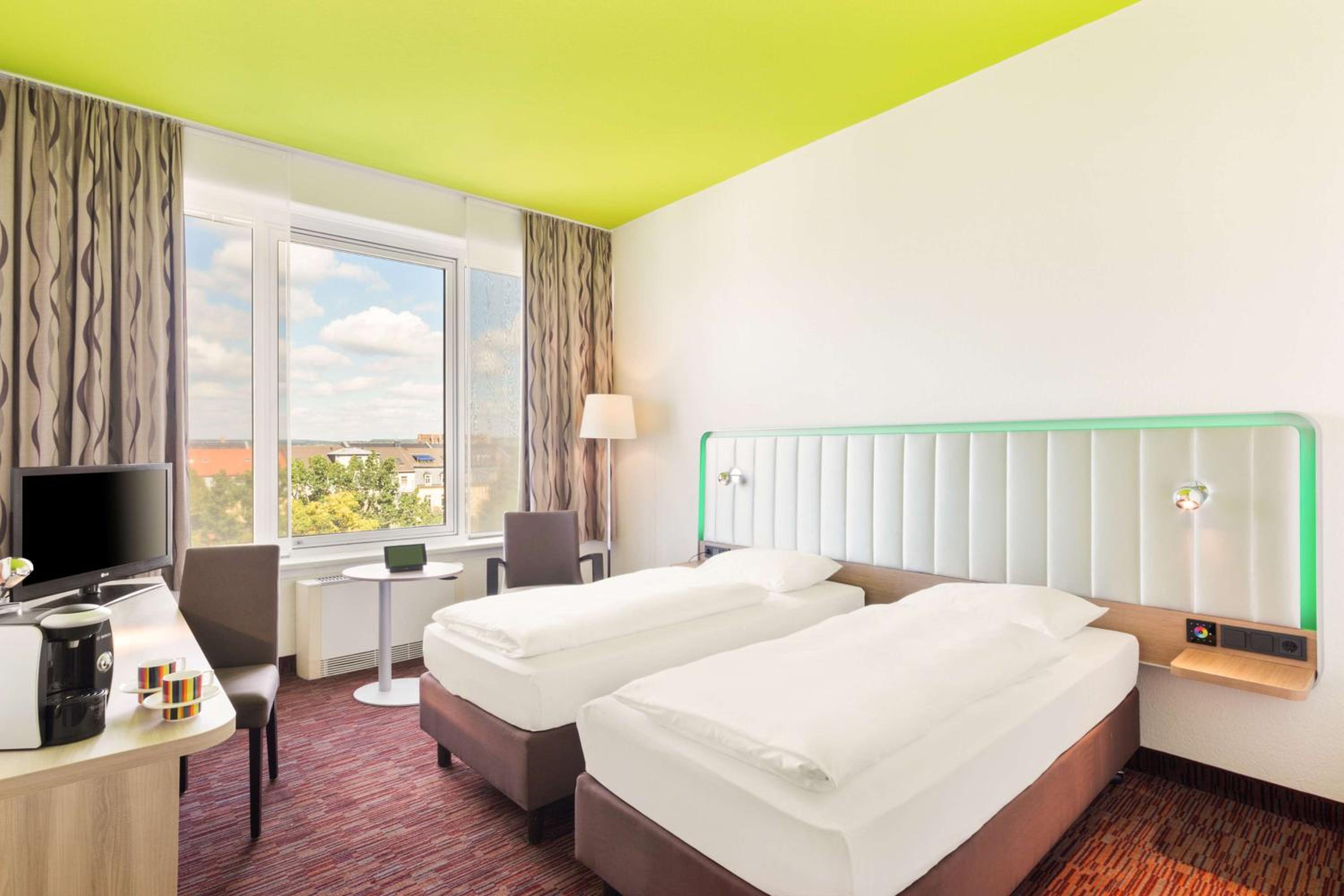 Comfort Twin Room - Higher Floor - Photo 3