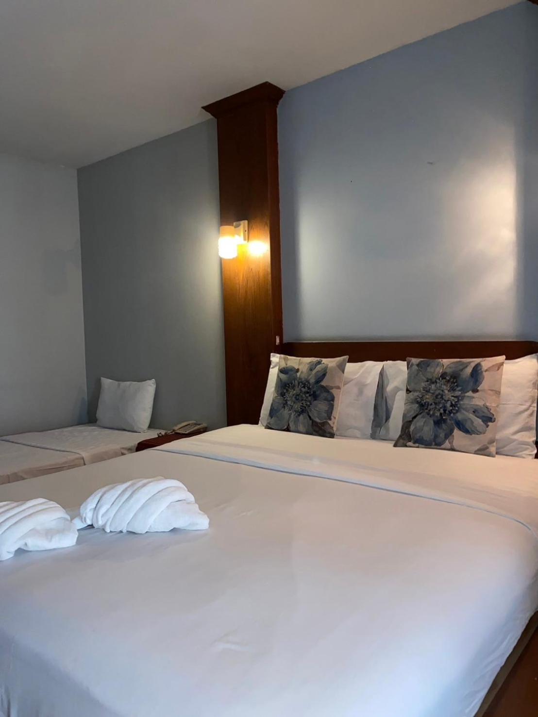 Standard Triple Room - Photo 5