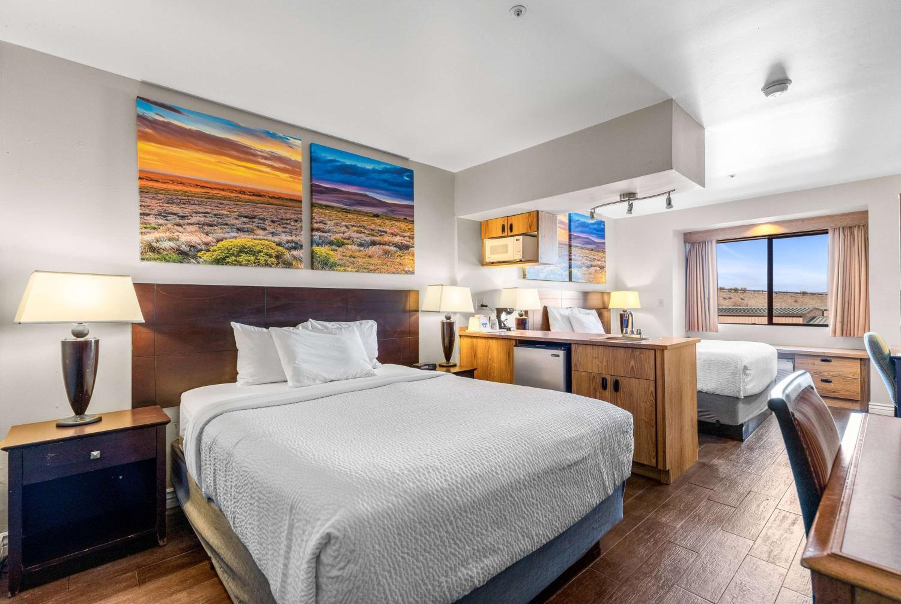 Studio Suite with Two Queen Beds - Non-Smoking - Photo 1