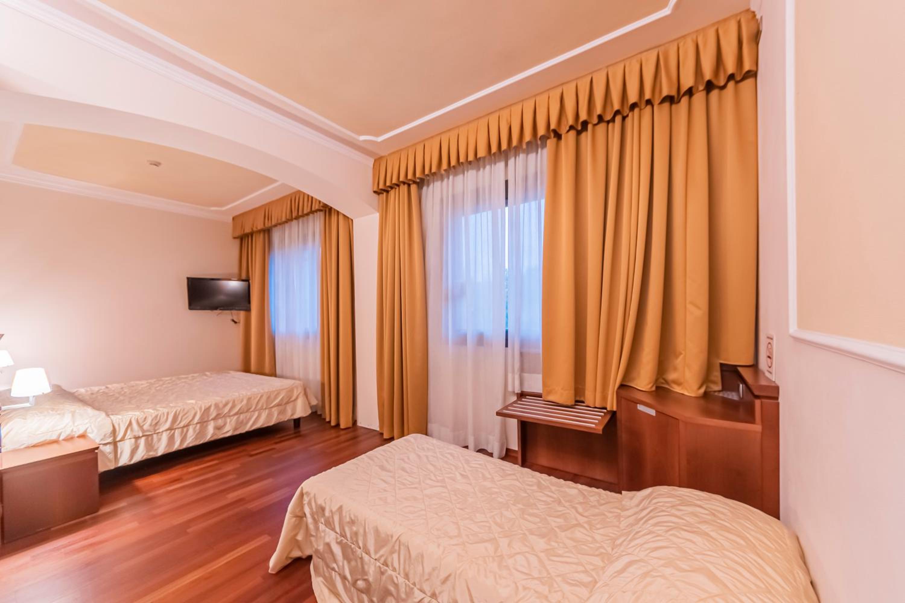 Junior Suite - Photo 3