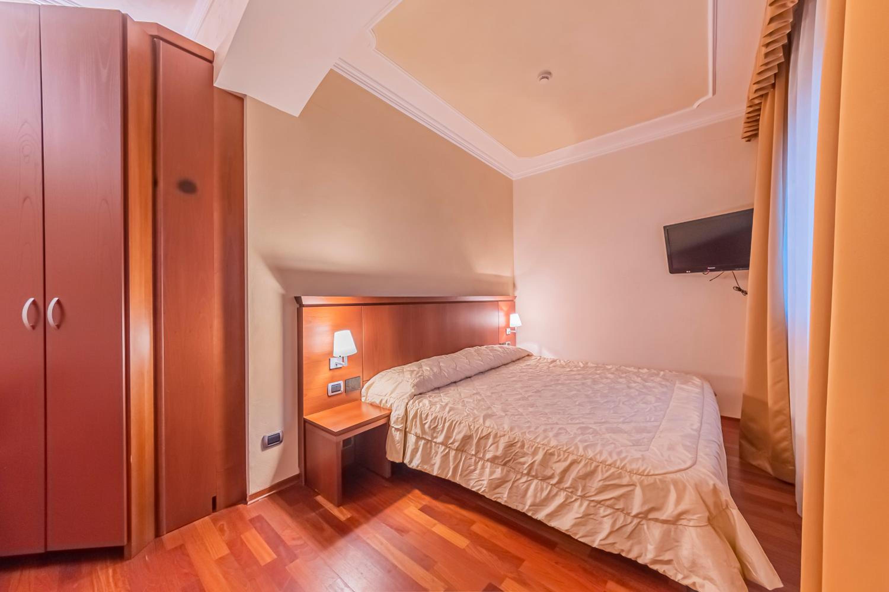 Junior Suite - Photo 5