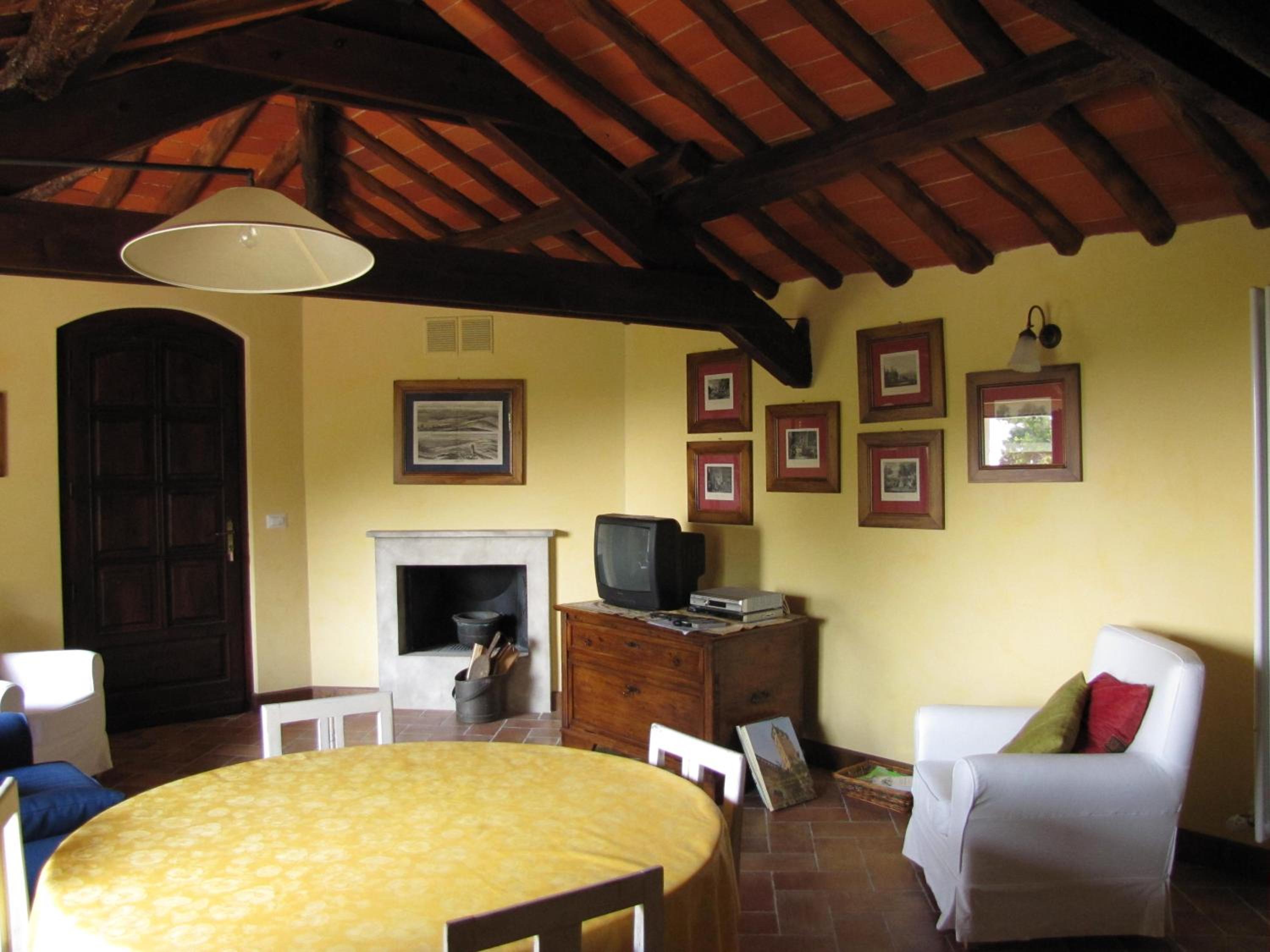 Apartment with Terrace photo 3