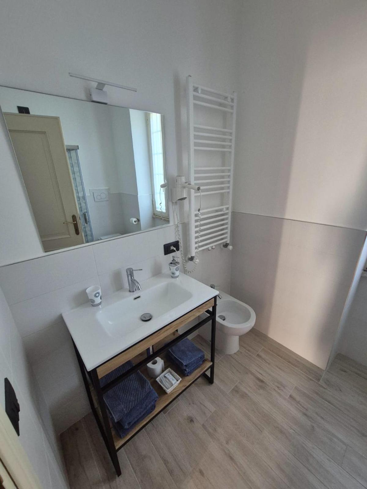 Triple Room - Photo 5