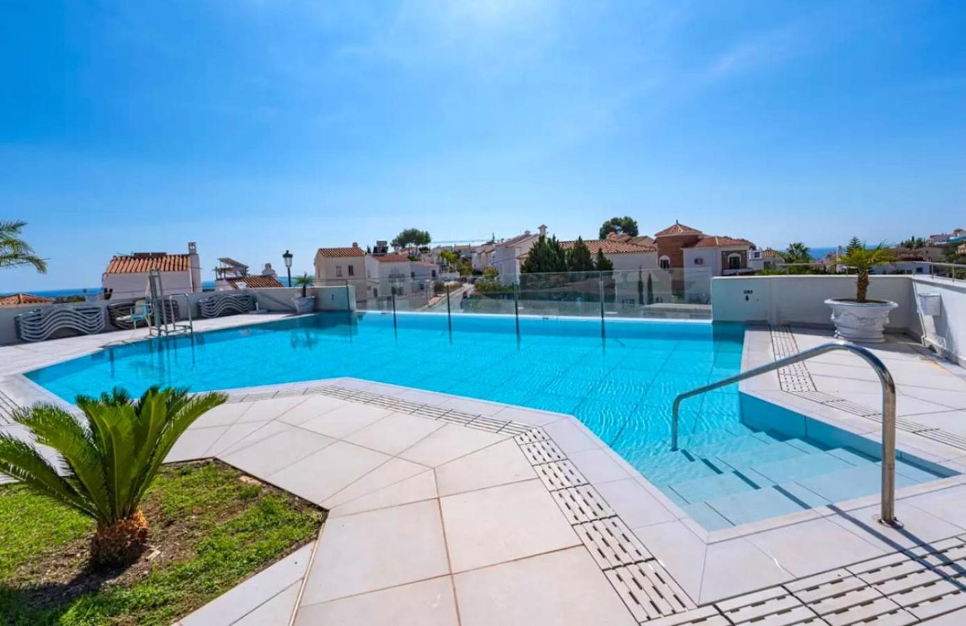 Three-Bedroom Apartment with Sea View