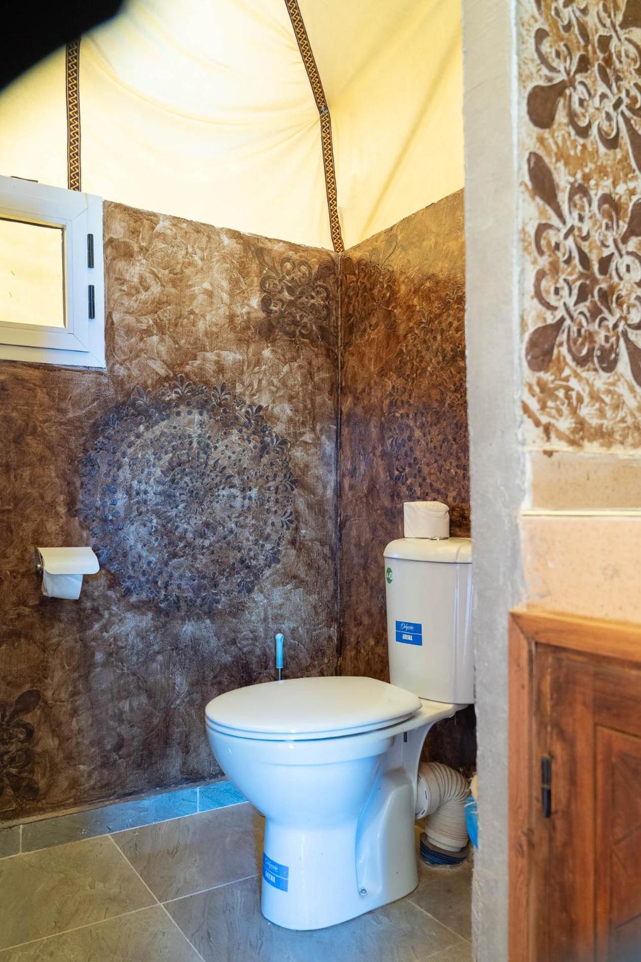 Deluxe Family Suite photo 1