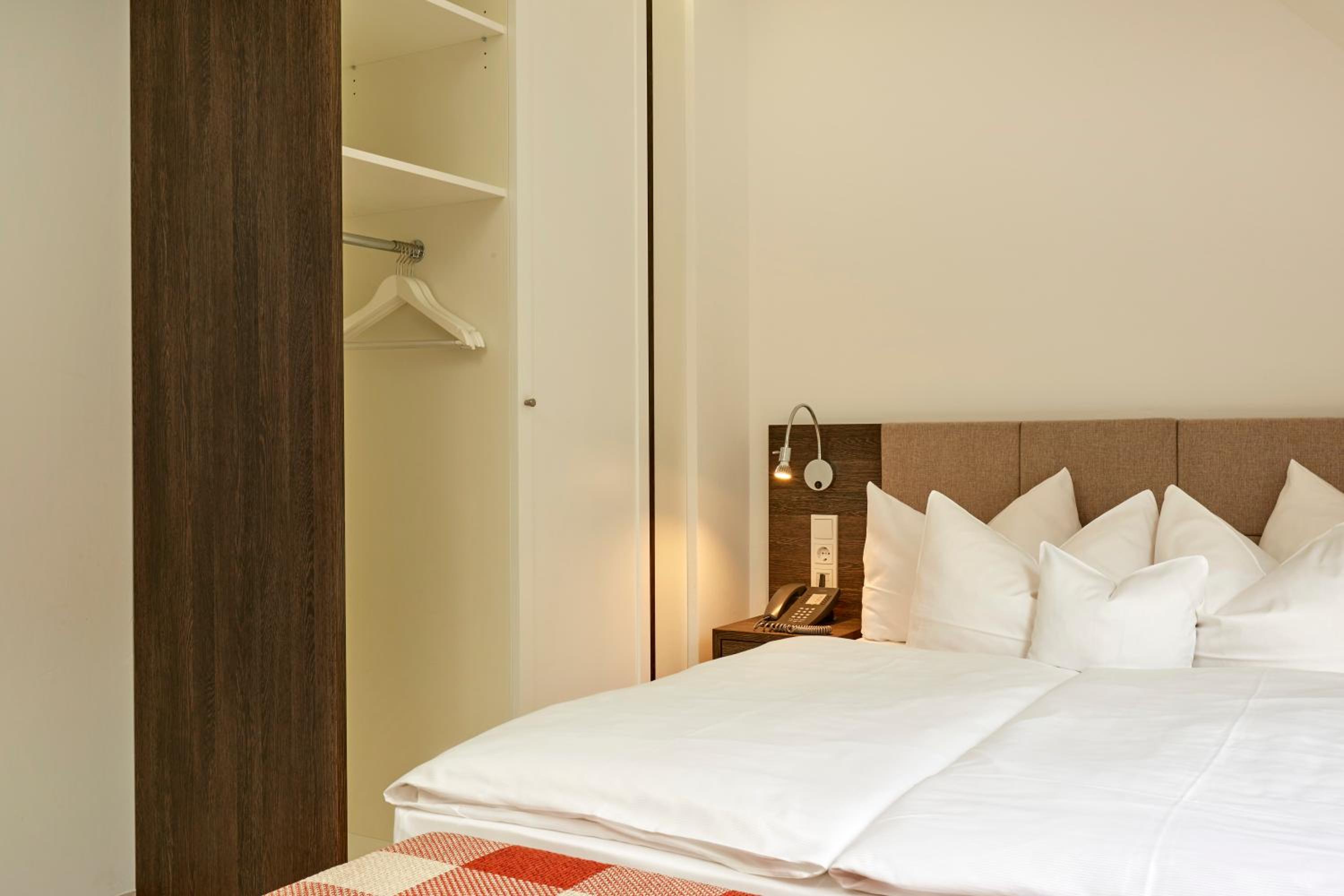 Comfort Double Room - Photo 4