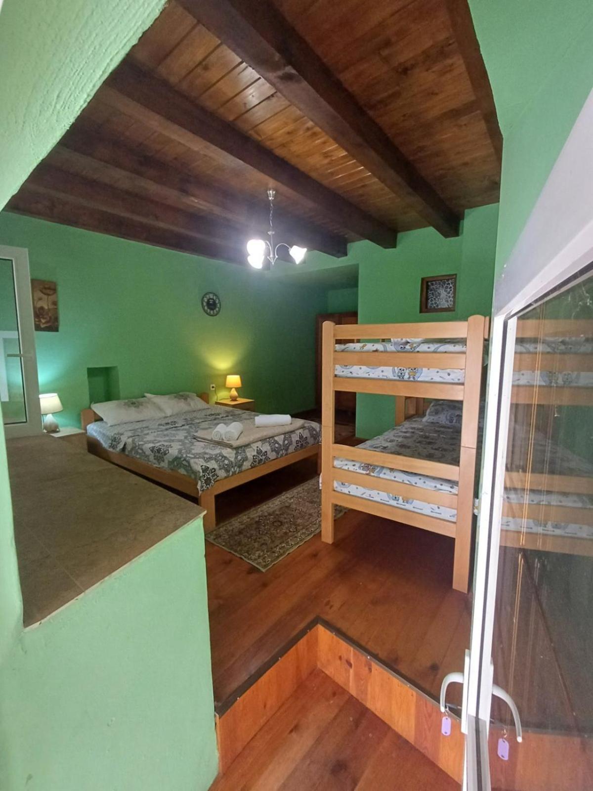 Triple Room with Garden View photo 2