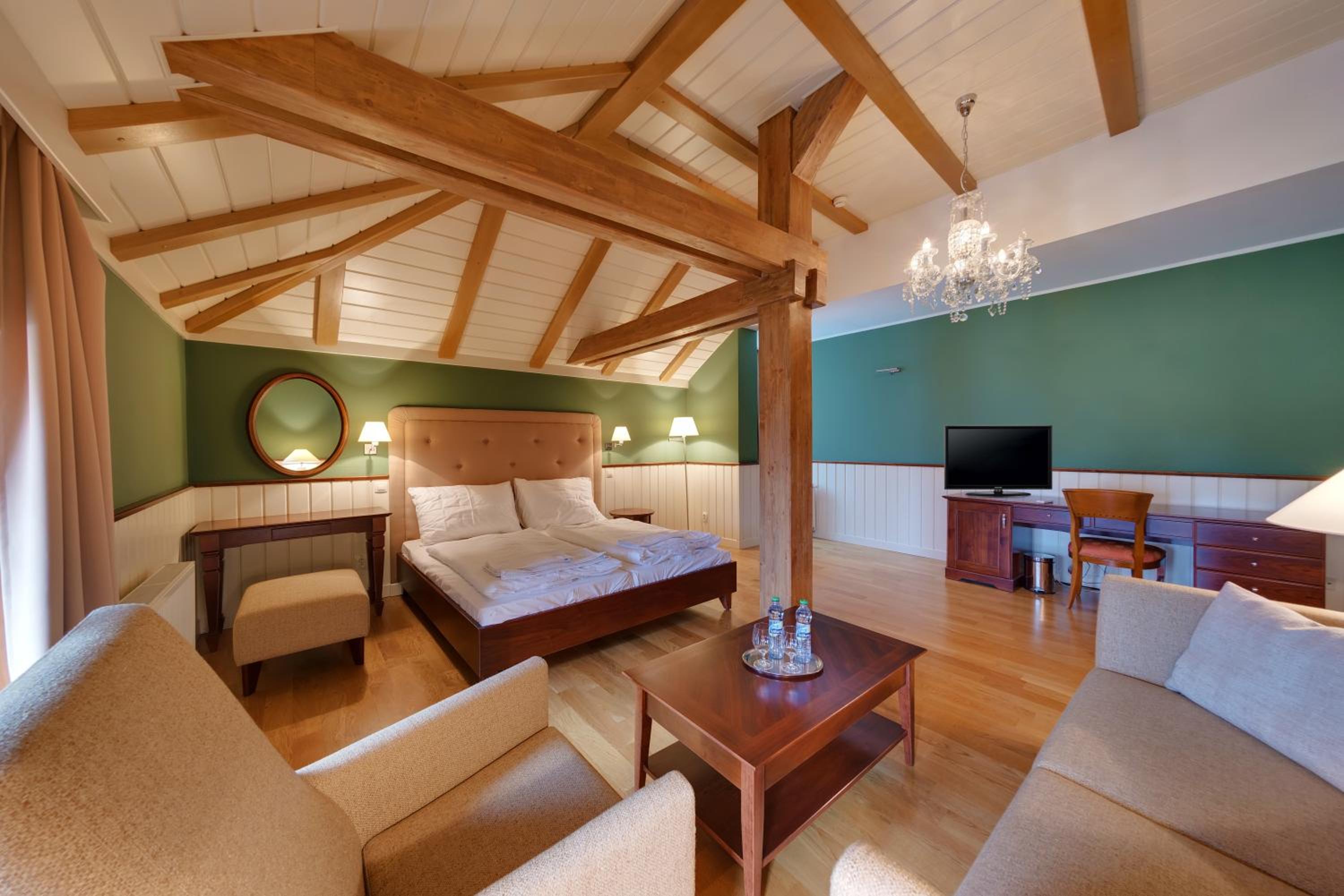 Deluxe Double Room - Photo 4