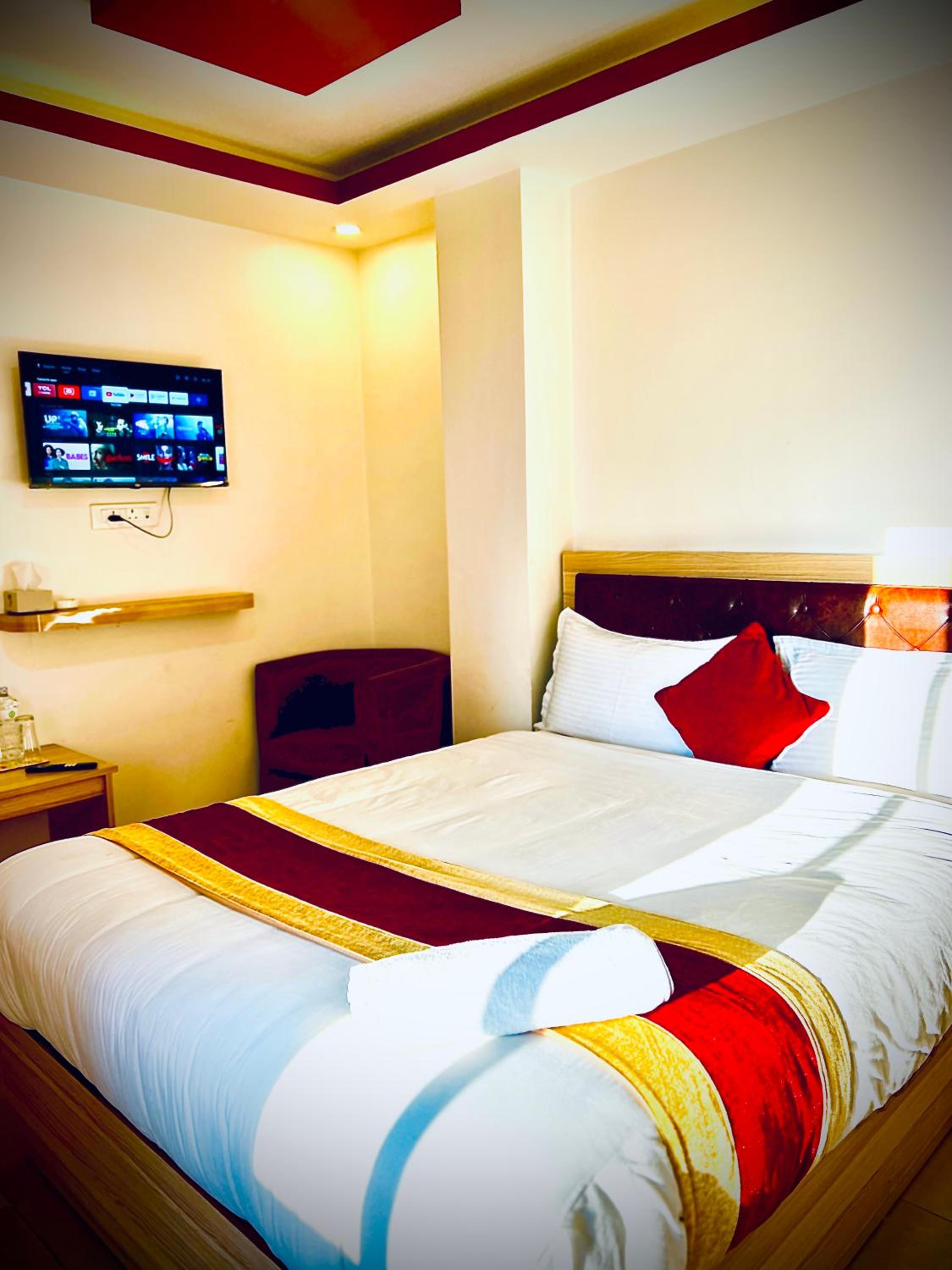 Deluxe Single Room