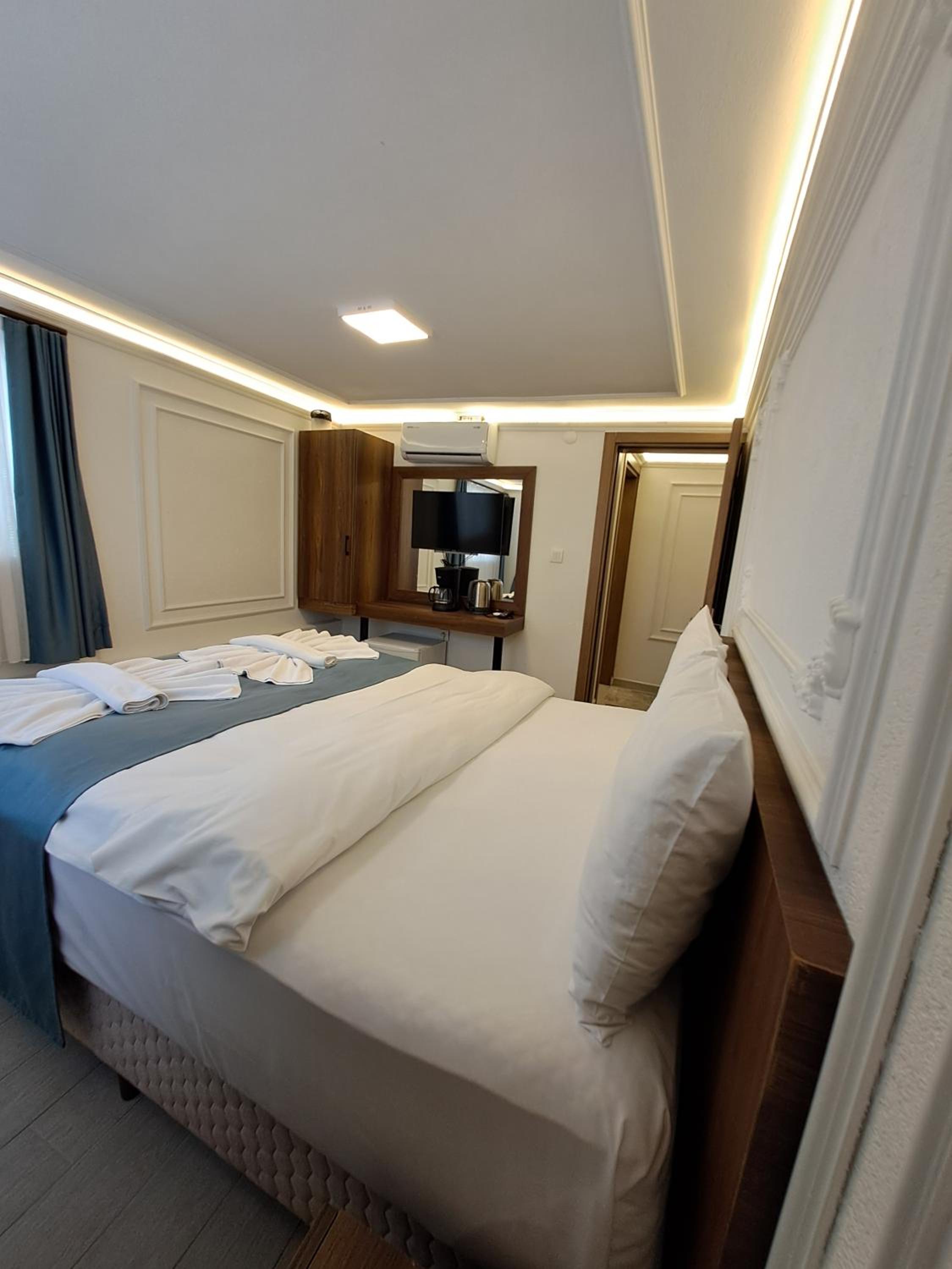 Two-Bedroom Suite photo 1
