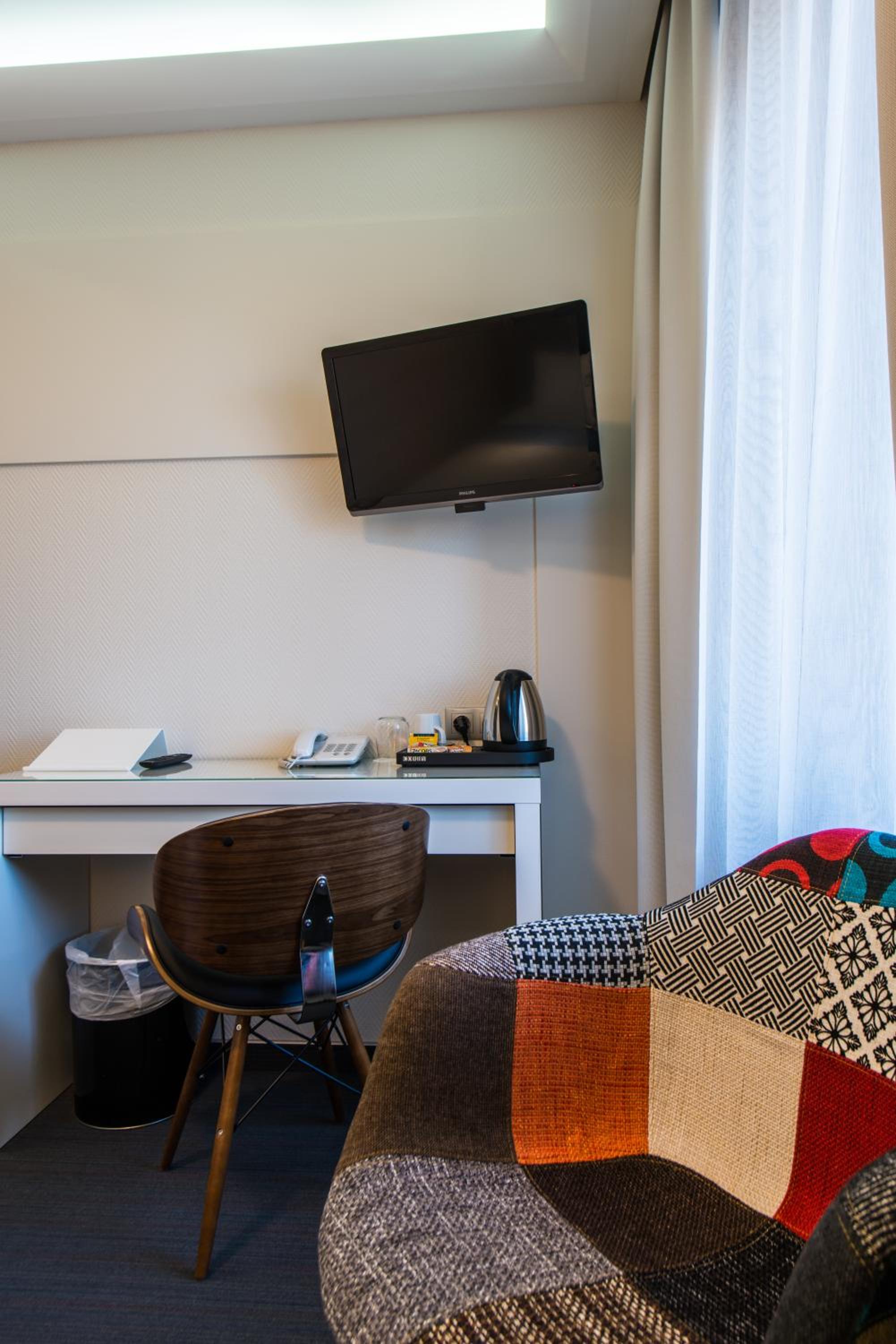 Standard Single Room - Photo 7