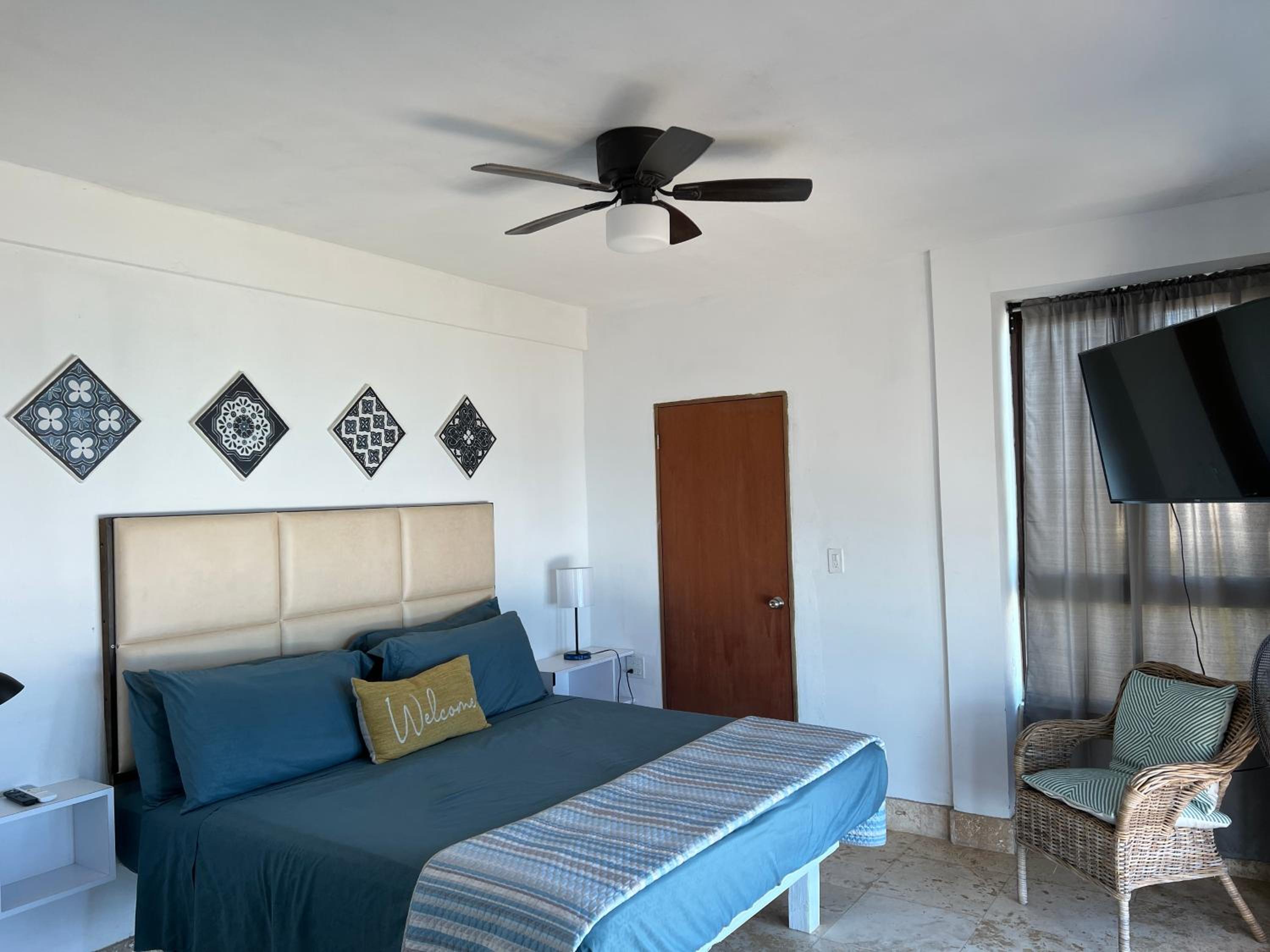 King Suite with Ocean View photo 1