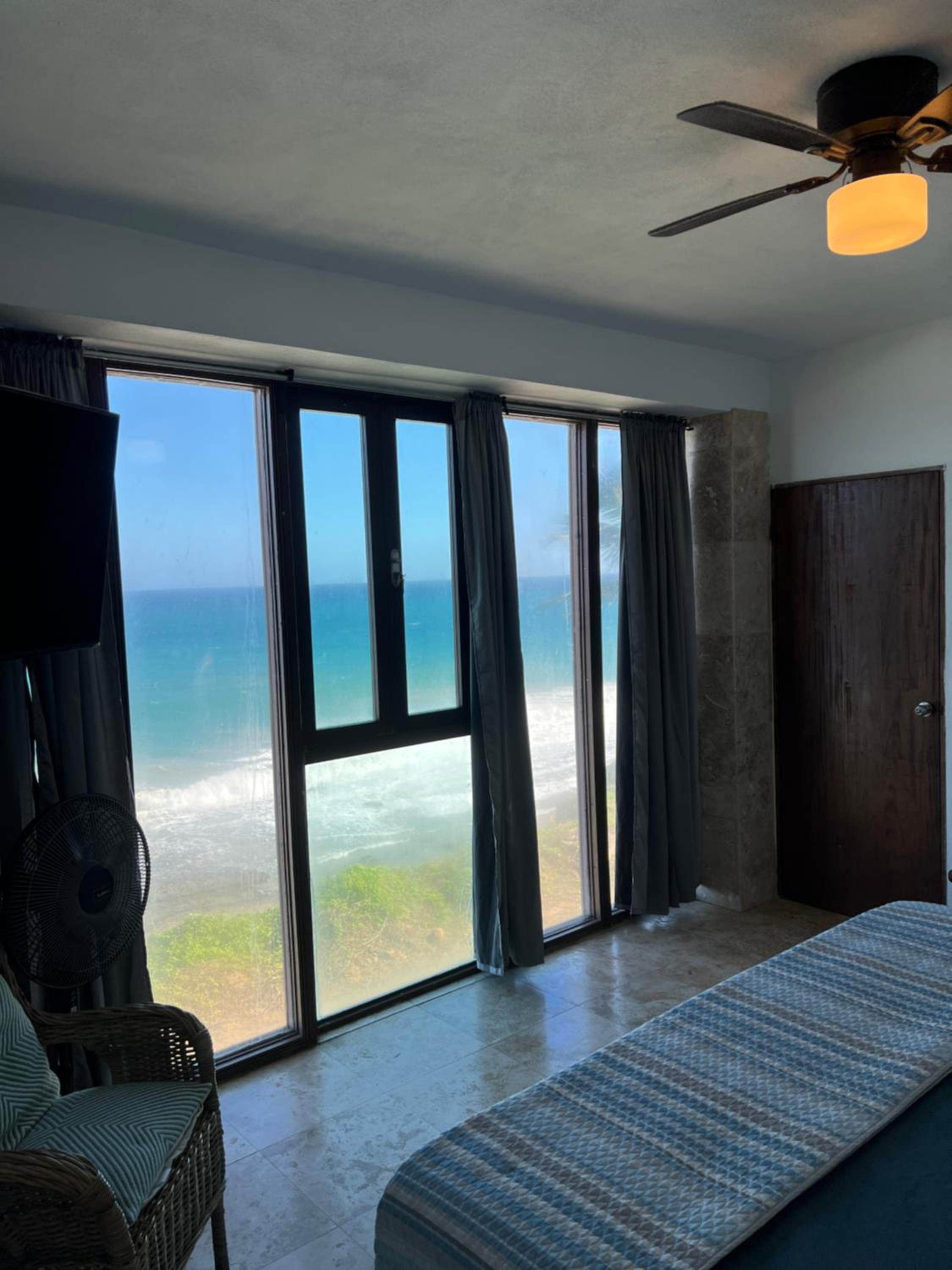 King Suite with Ocean View photo 2