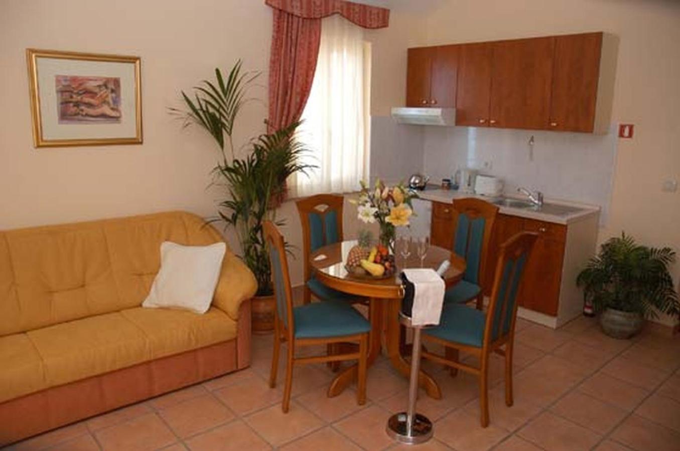 Deluxe Apartment - Photo 3