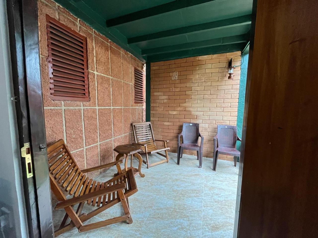 Deluxe Family Room photo 1