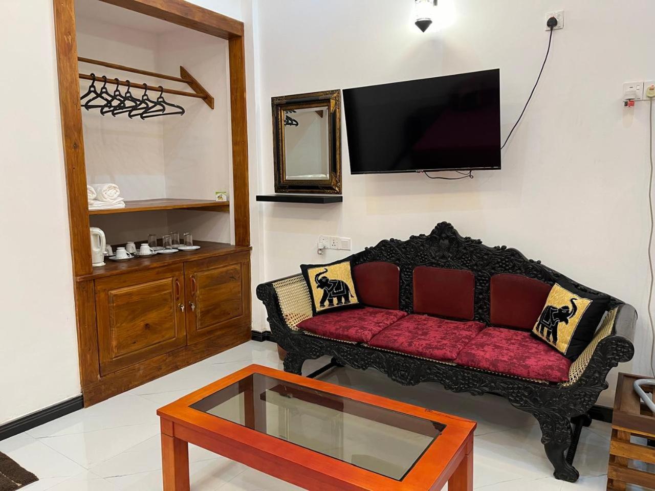 Deluxe Family Room photo 2