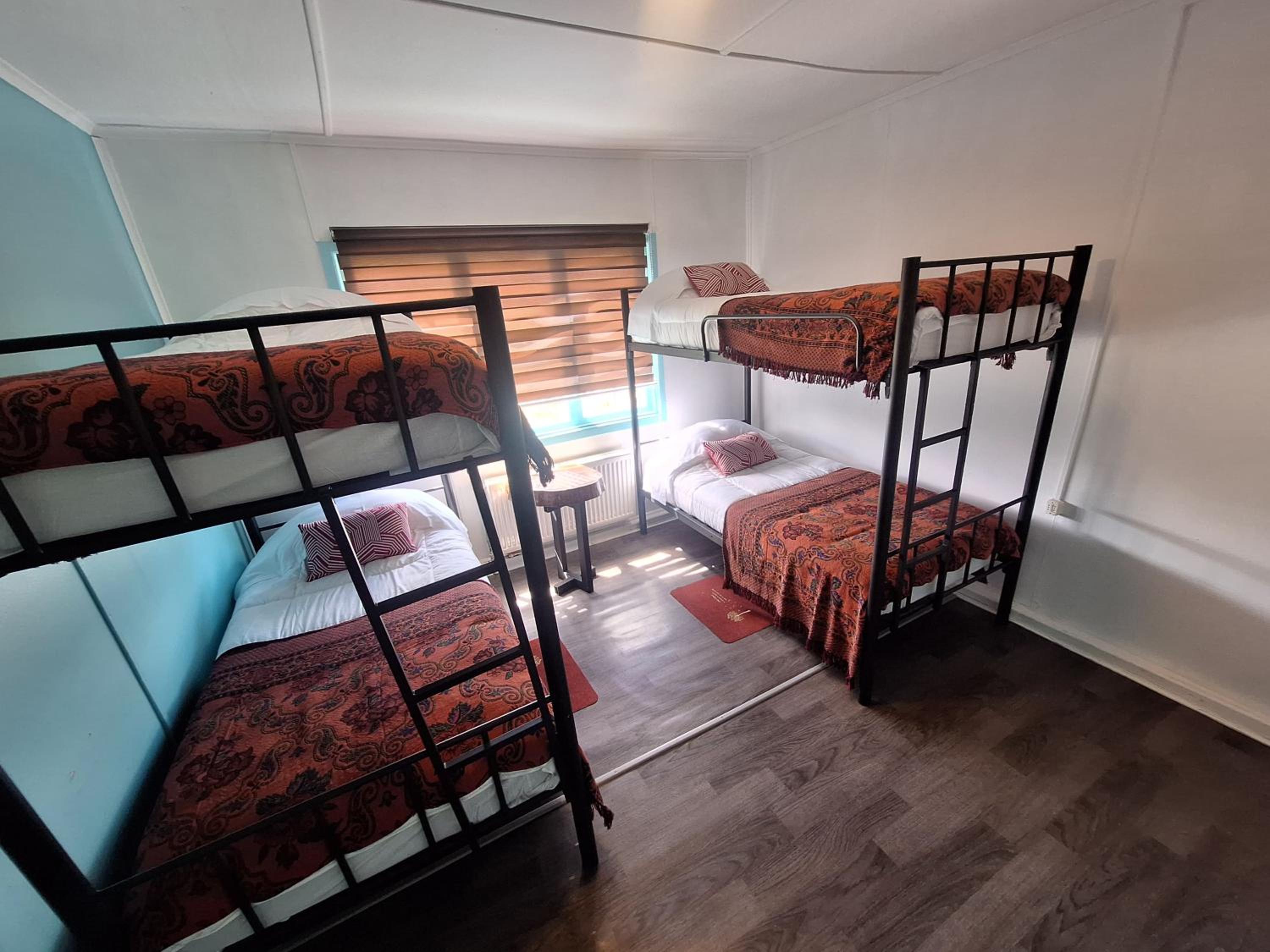 Bed in 4-Bed Mixed Dormitory Room