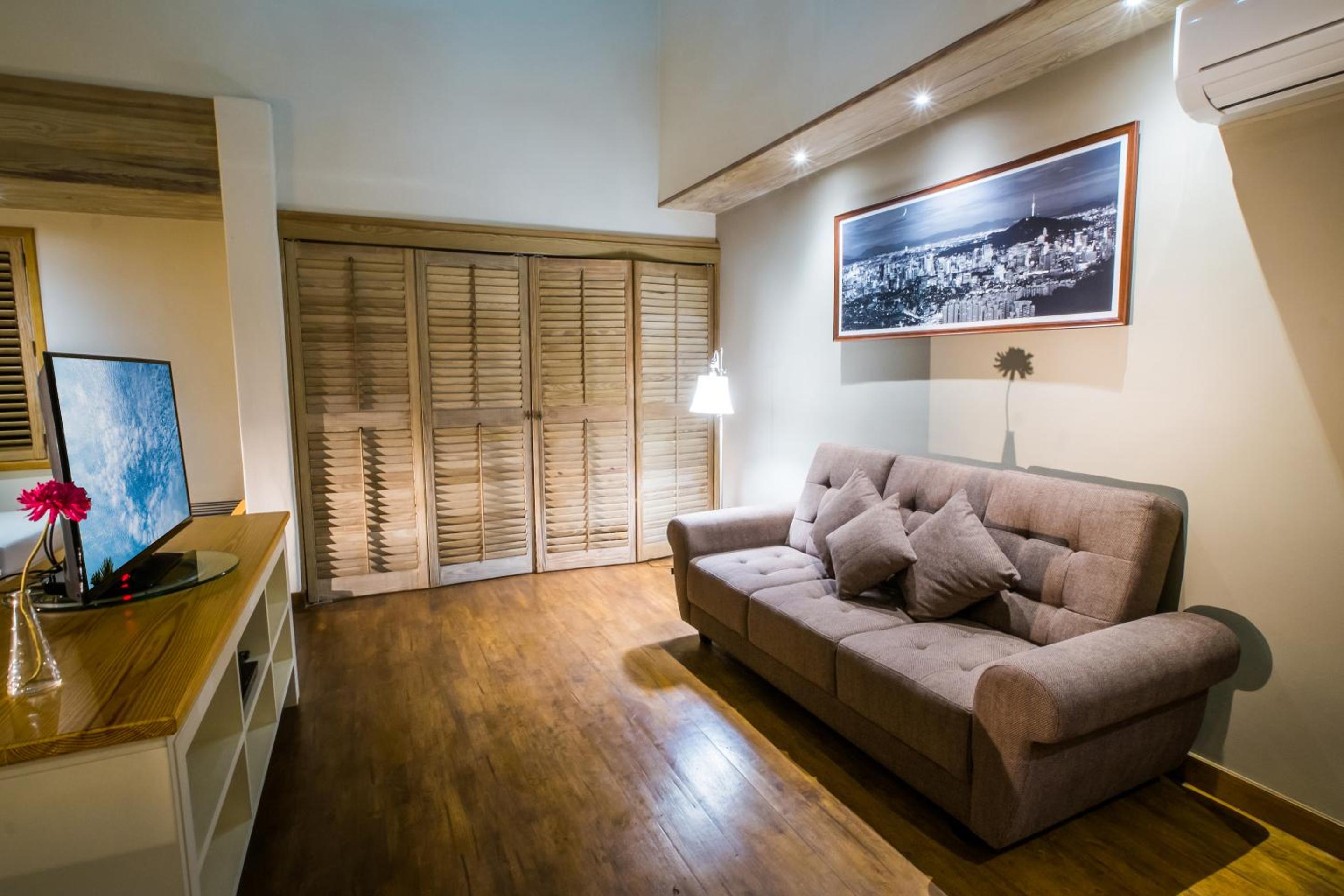 Deluxe Double Room photo 3