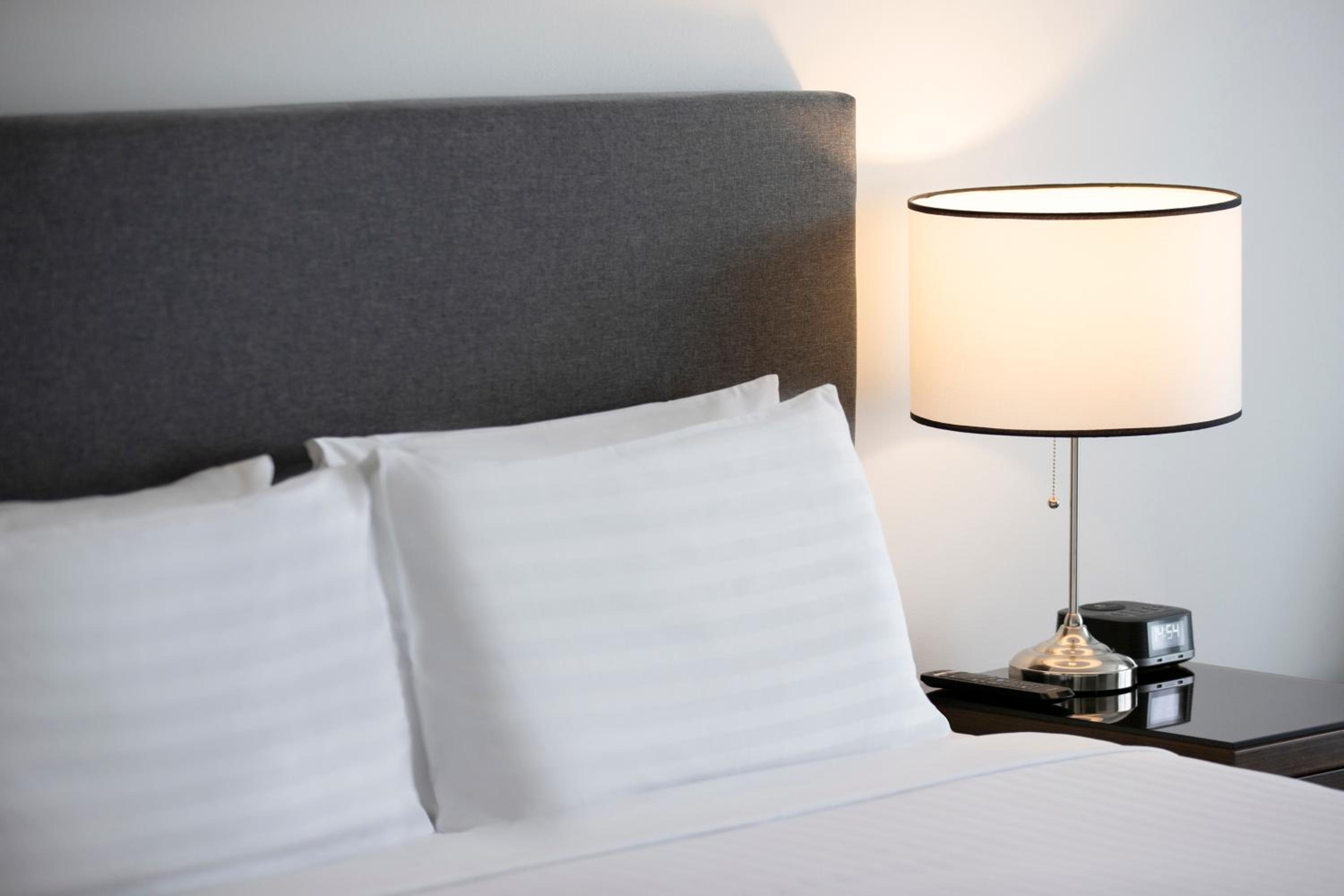 Superior King Room - Photo 8