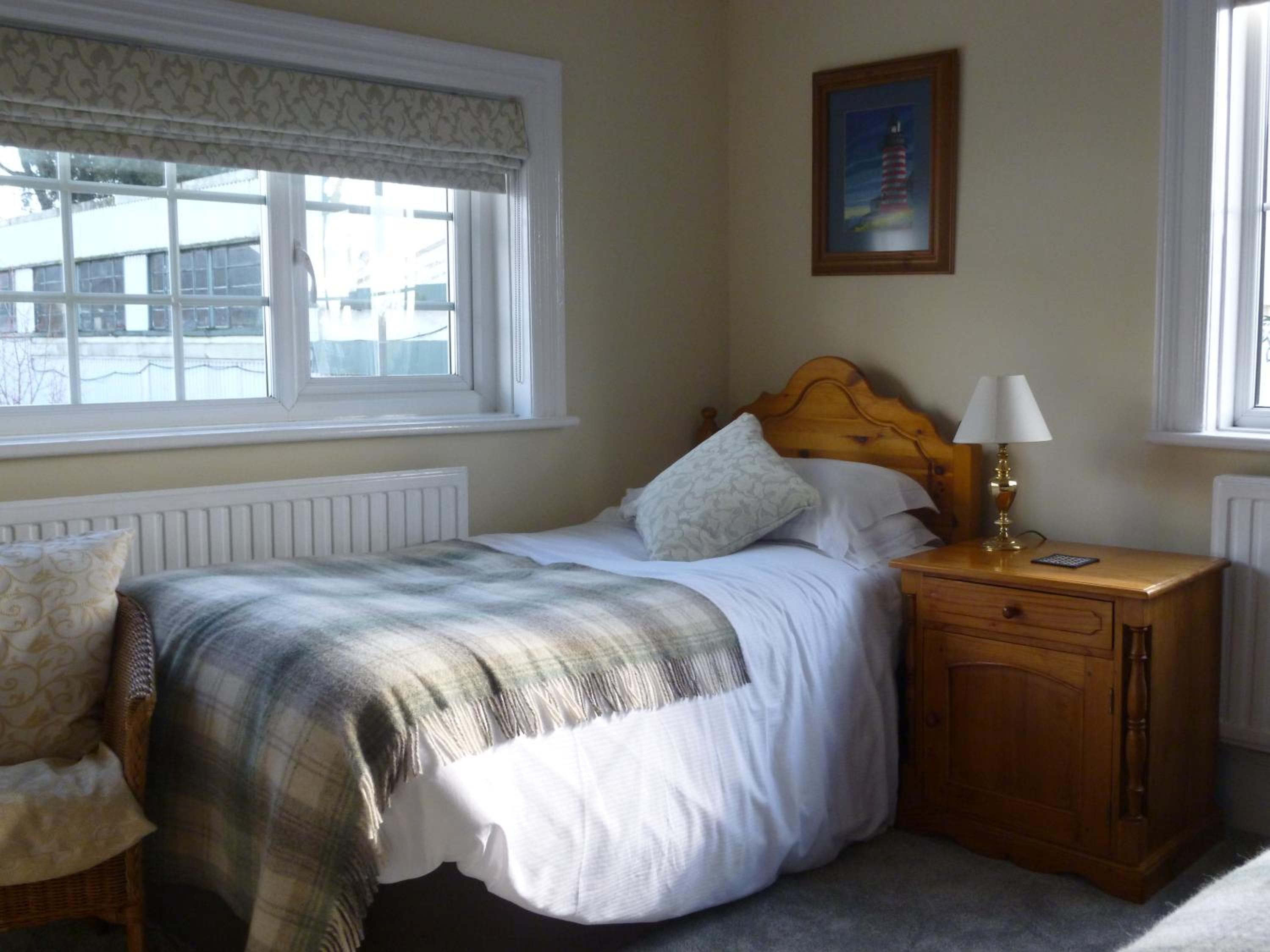Deluxe Family Room photo 3