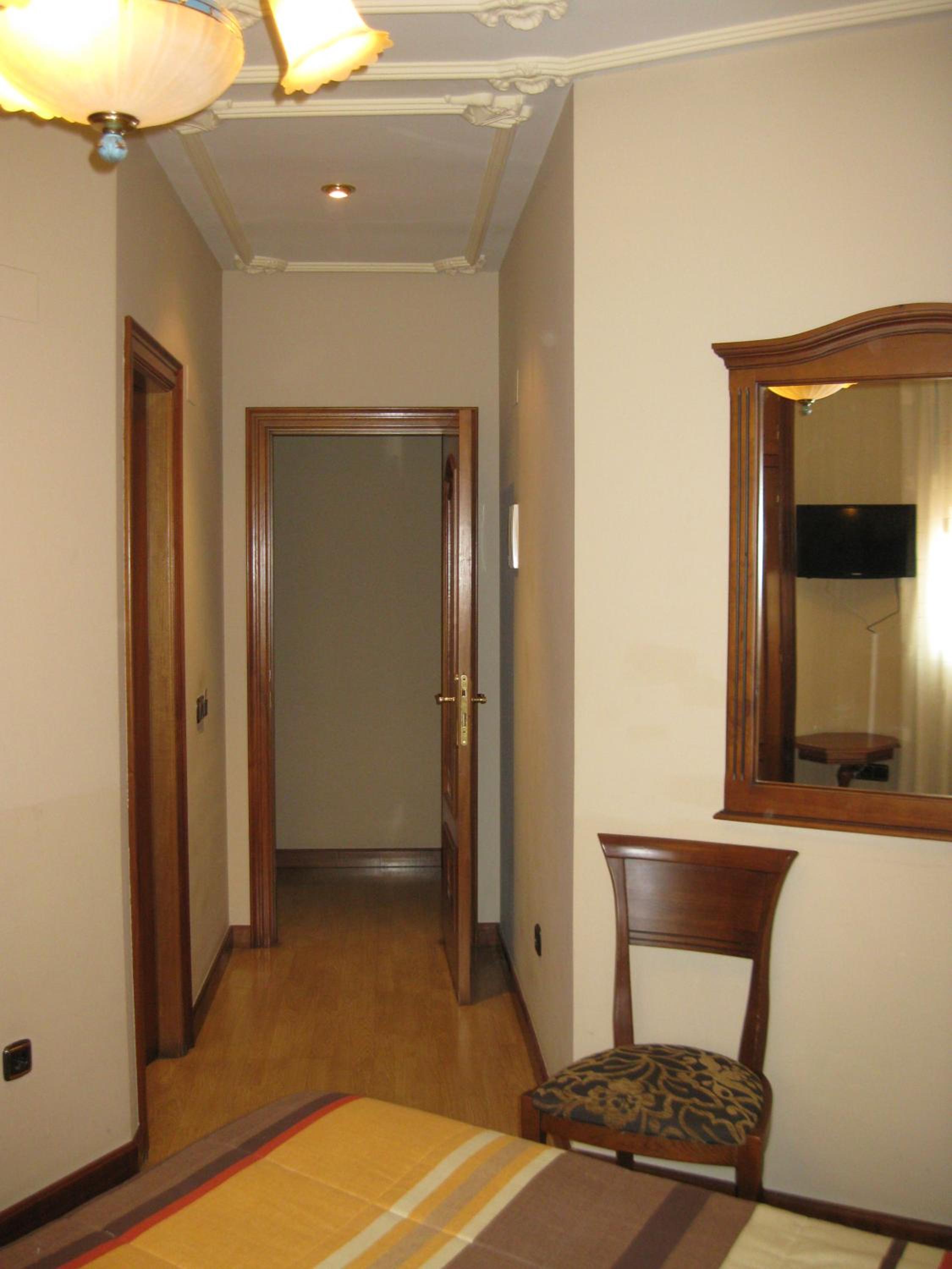 Double Room - Photo 19