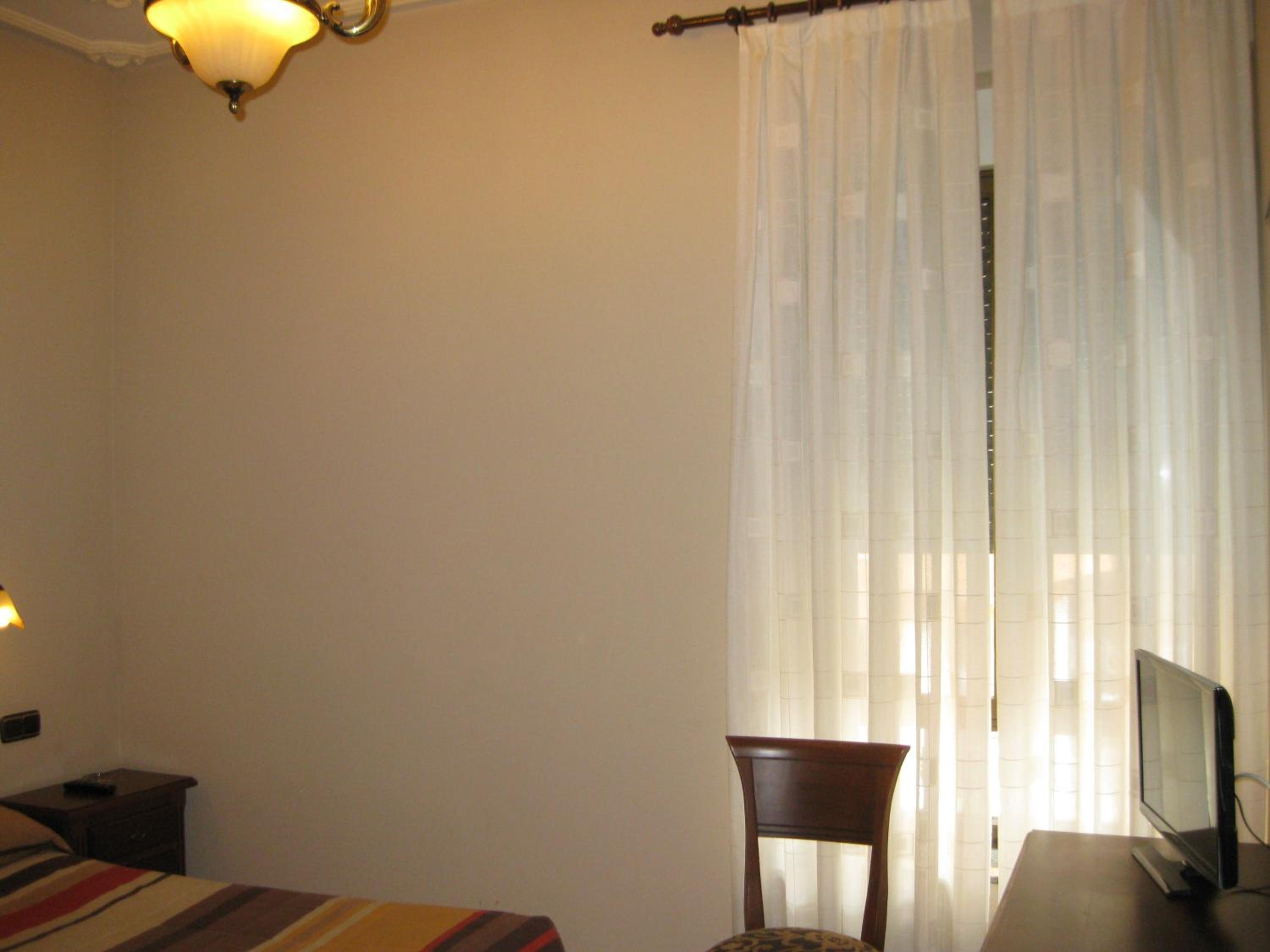 Double Room - Photo 27