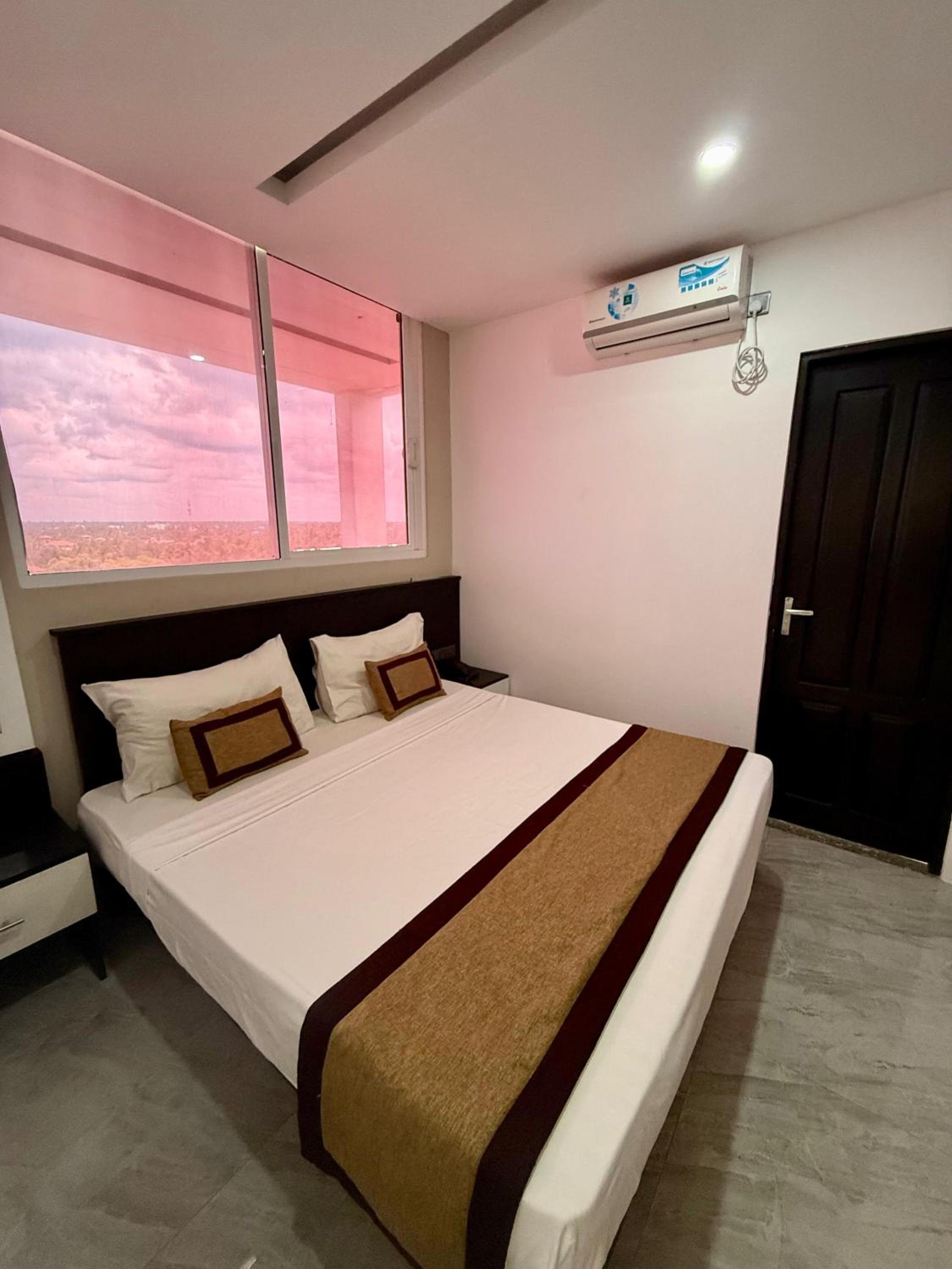 Economy Single Room