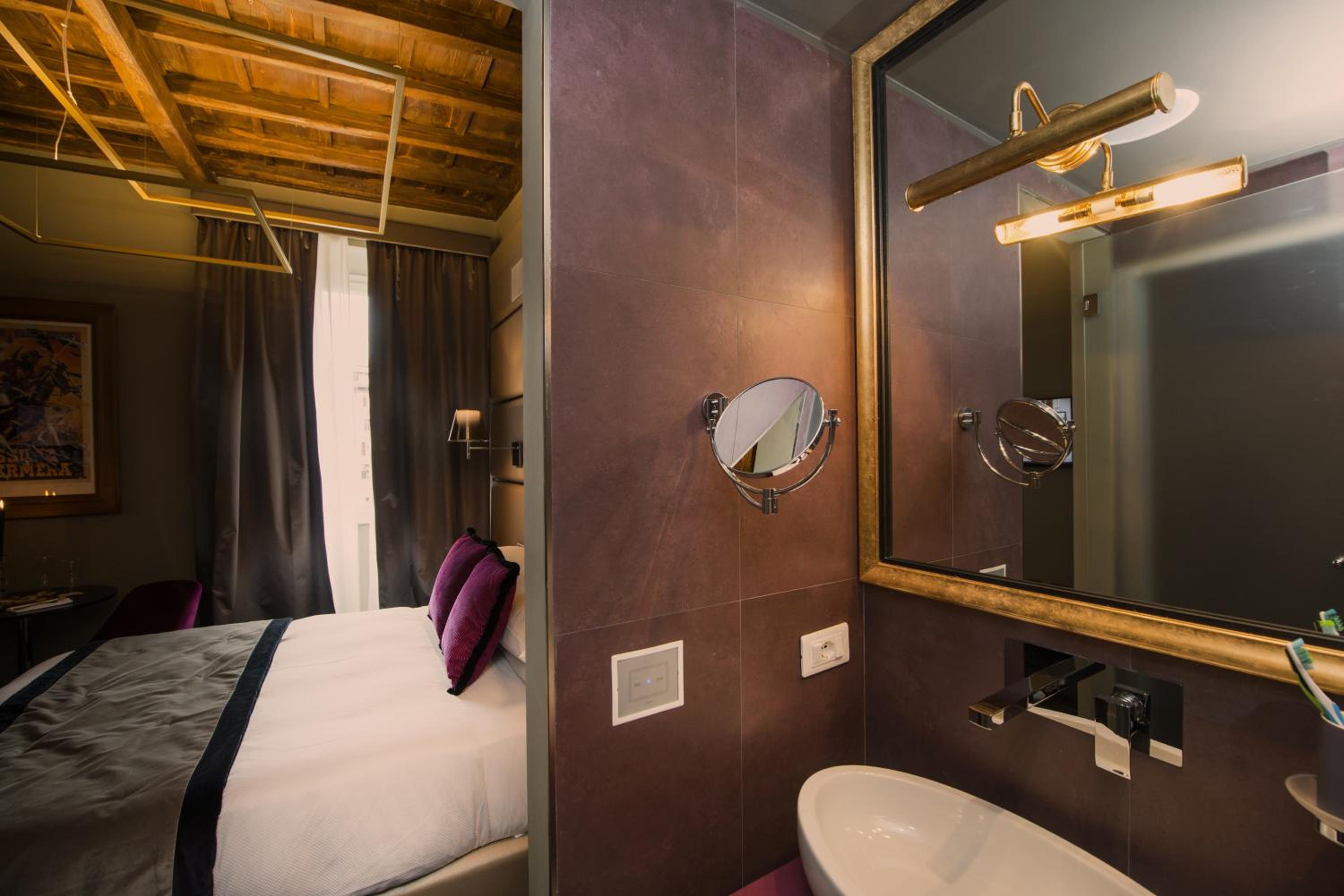 Superior Double or Twin Room photo 2