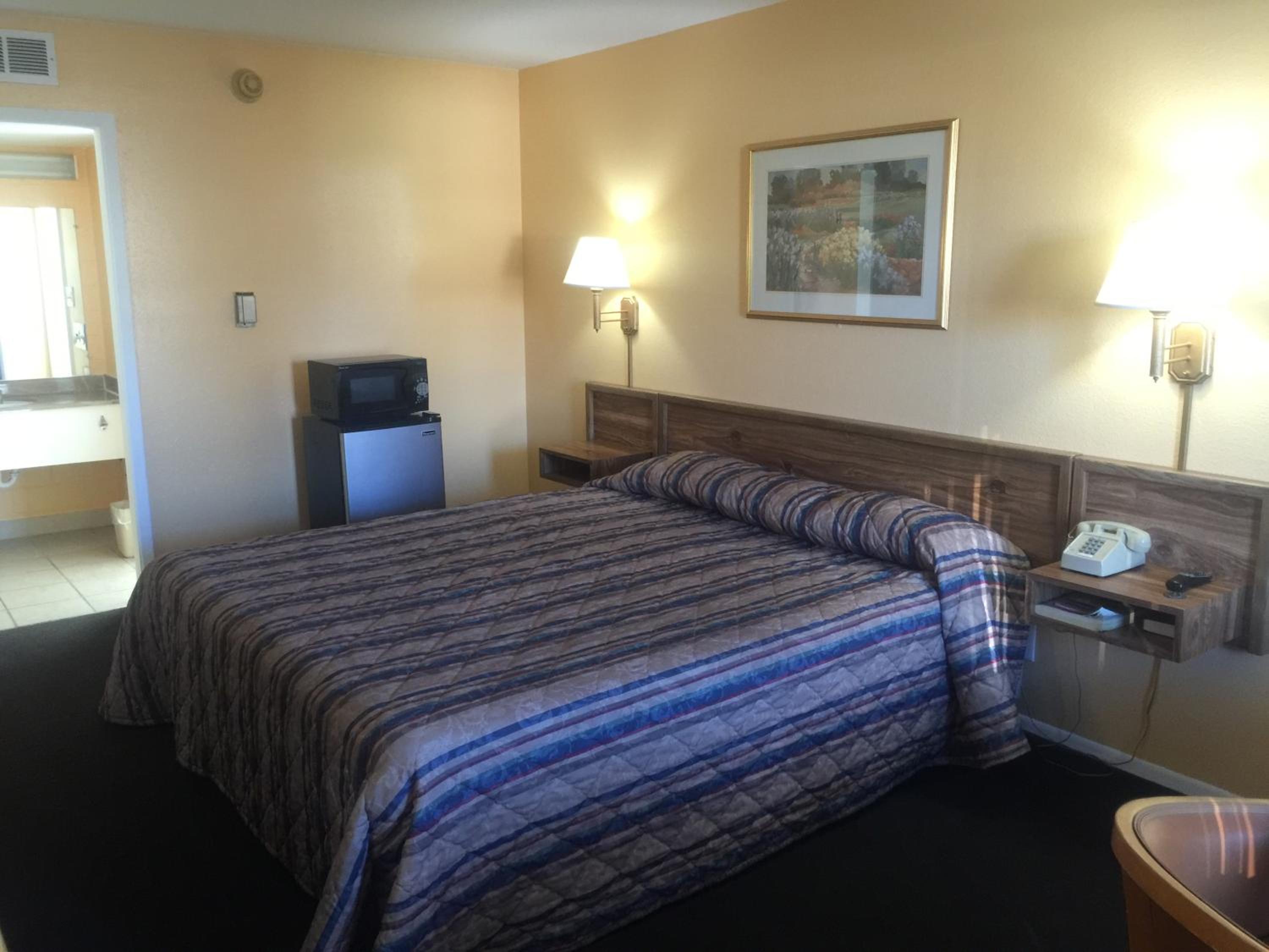 King Room - Non Smoking