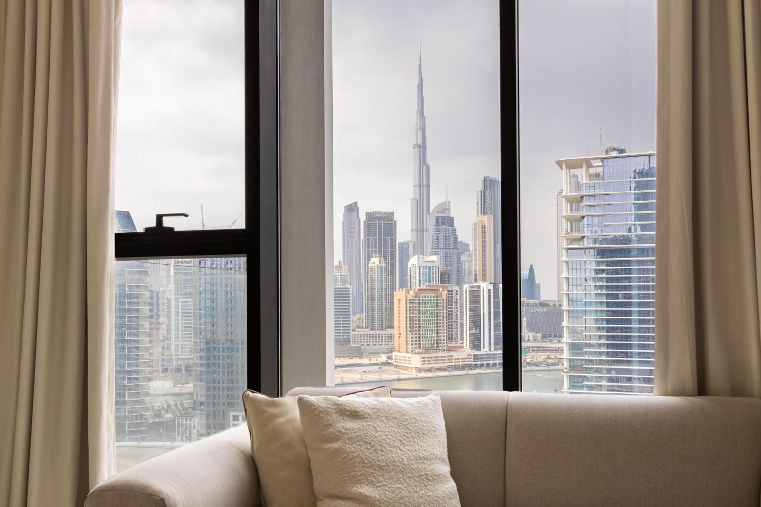 Studio with Burj Khalifa View photo 1