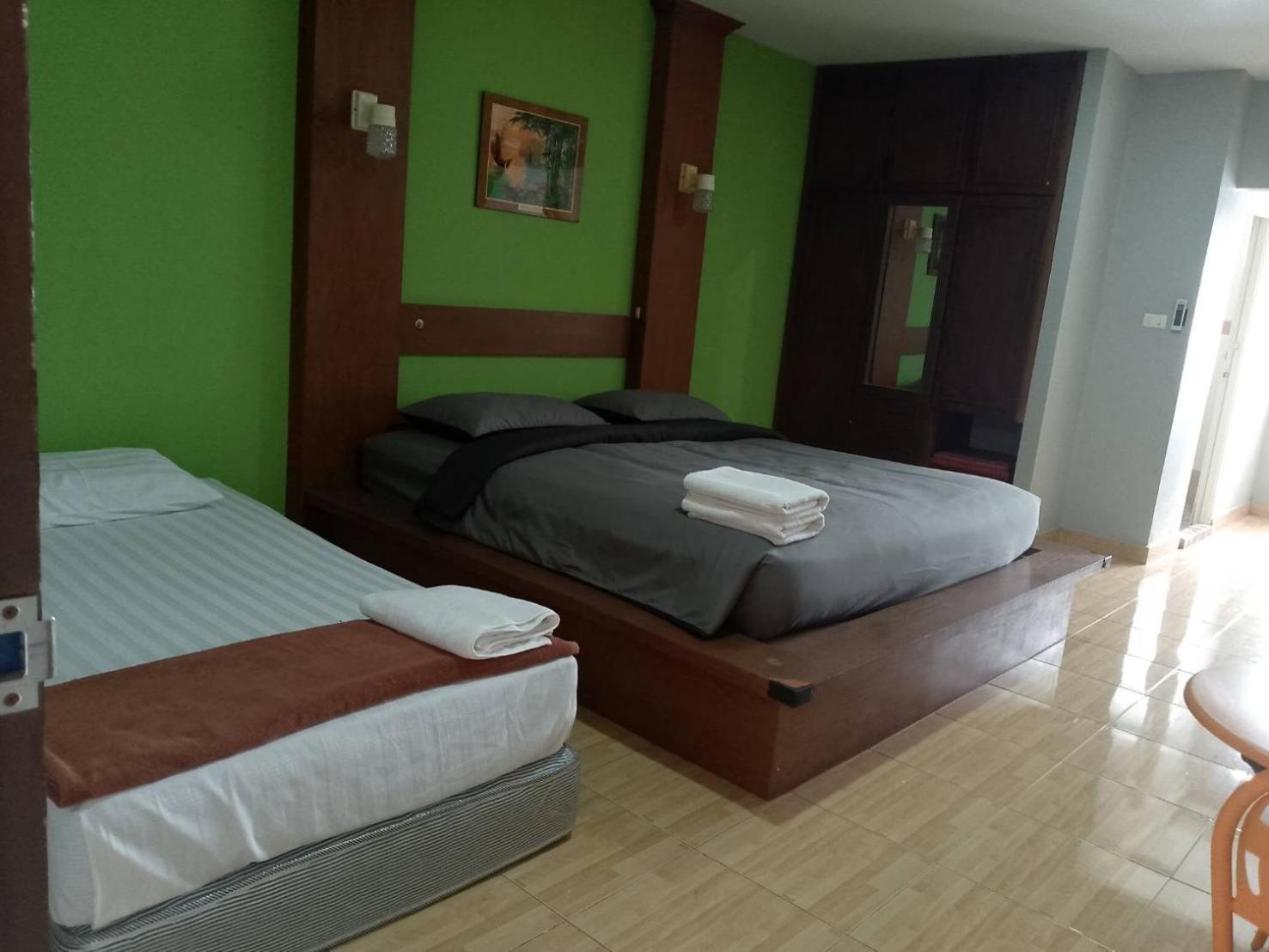 Standard Triple Room - Photo 3