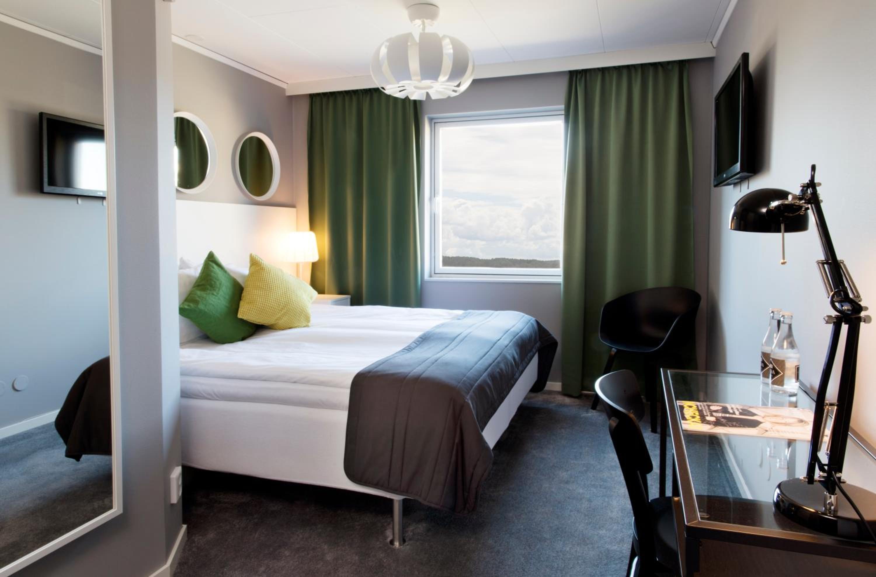 Superior King Room - Photo 1