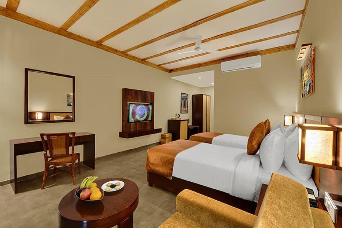 Double or Twin Room - Photo 1