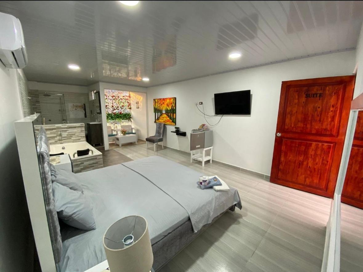 King Suite with Spa Bath